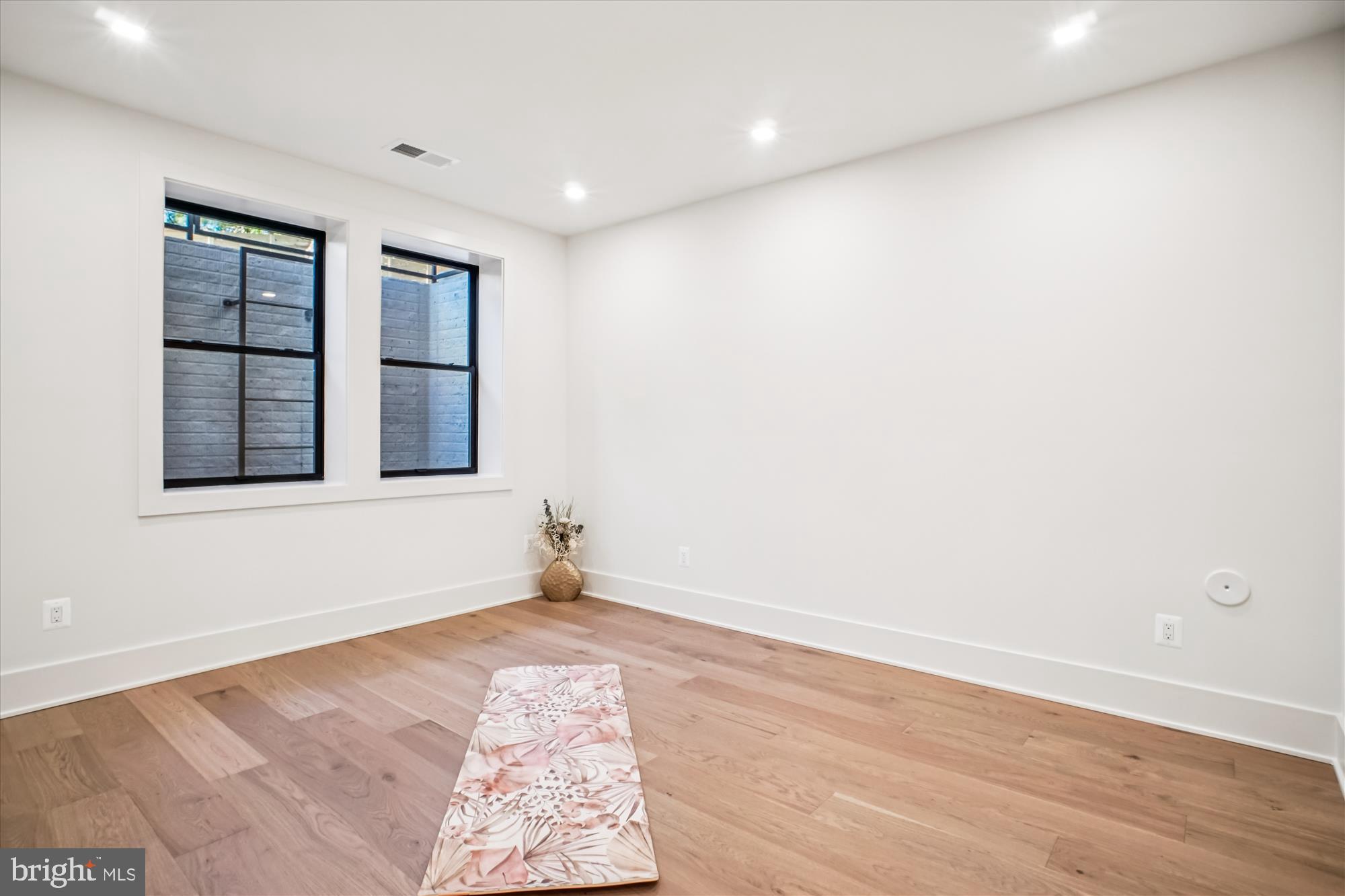 BEL AIR - Residential