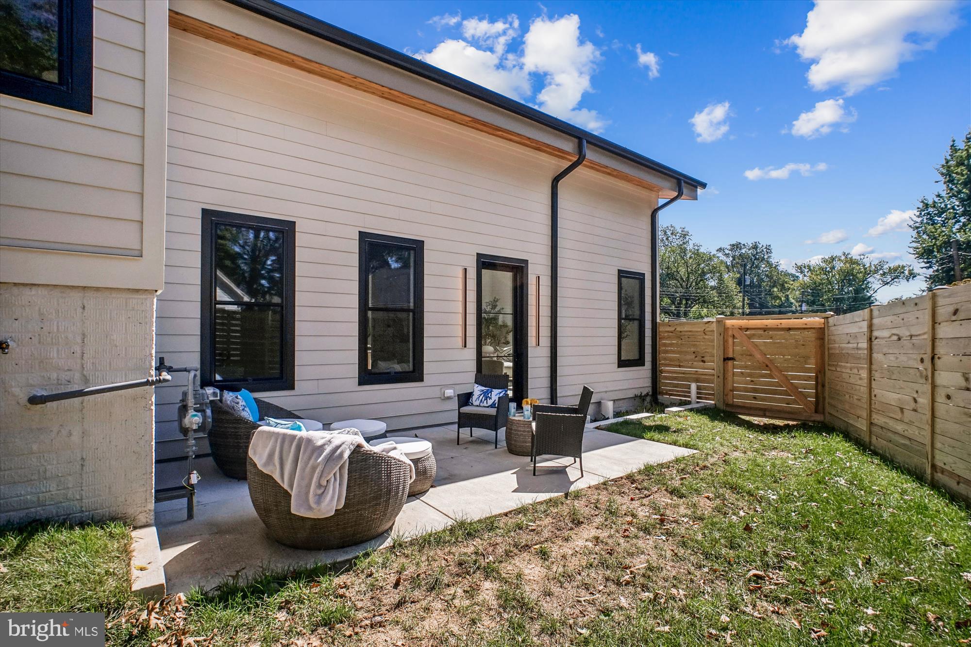 BEL AIR - Residential