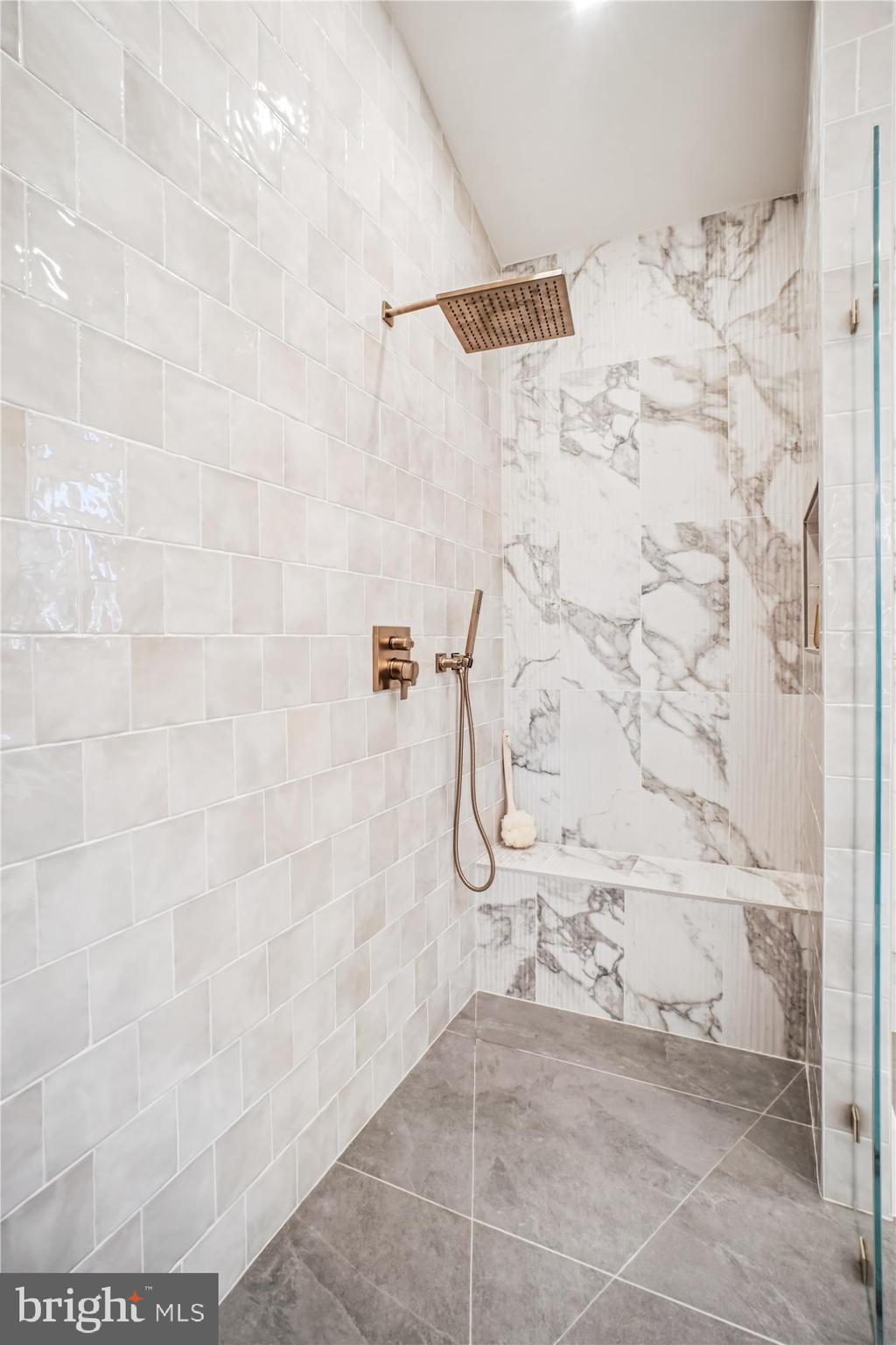 BEL AIR - Residential