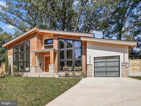 3126 HEADROW CIRCLE FALLS CHURCH VA 22042