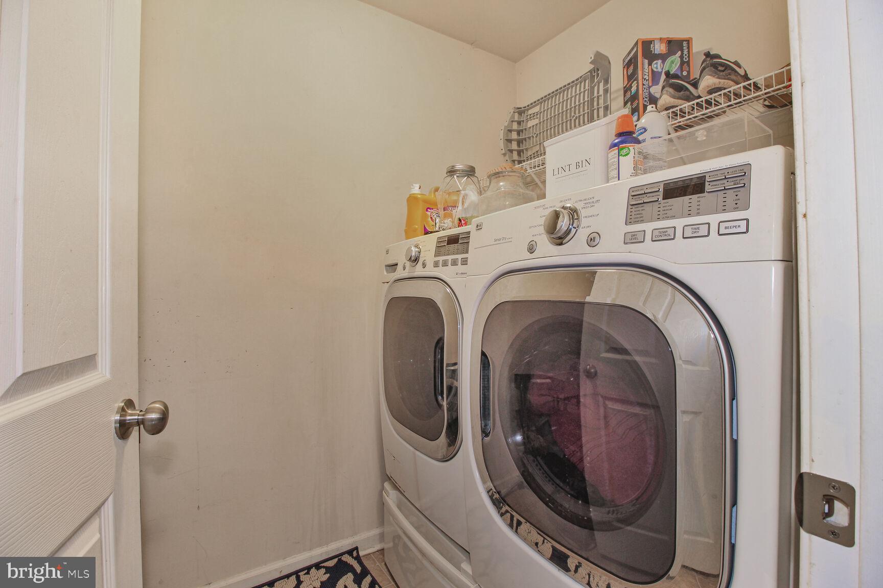 ROCK HALL - Residential