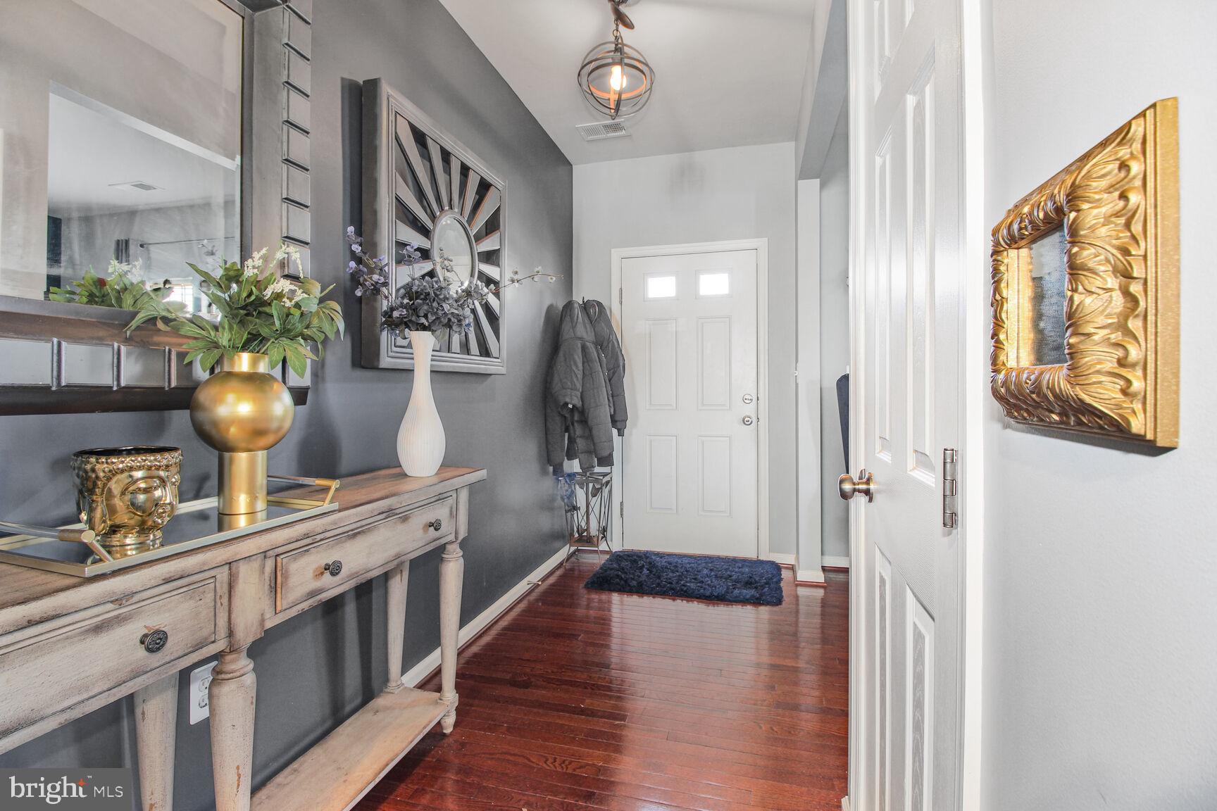 ROCK HALL - Residential