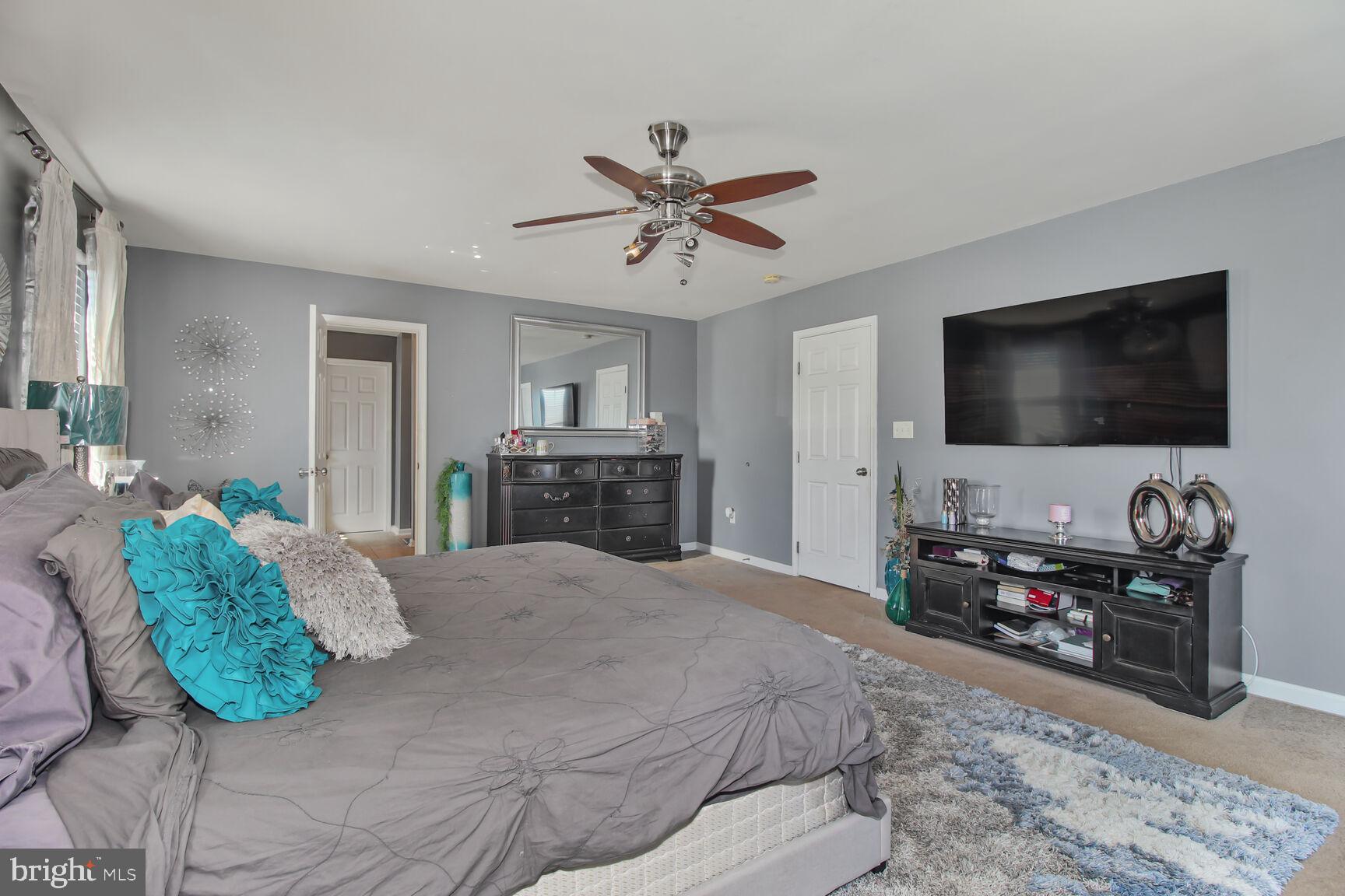 ROCK HALL - Residential