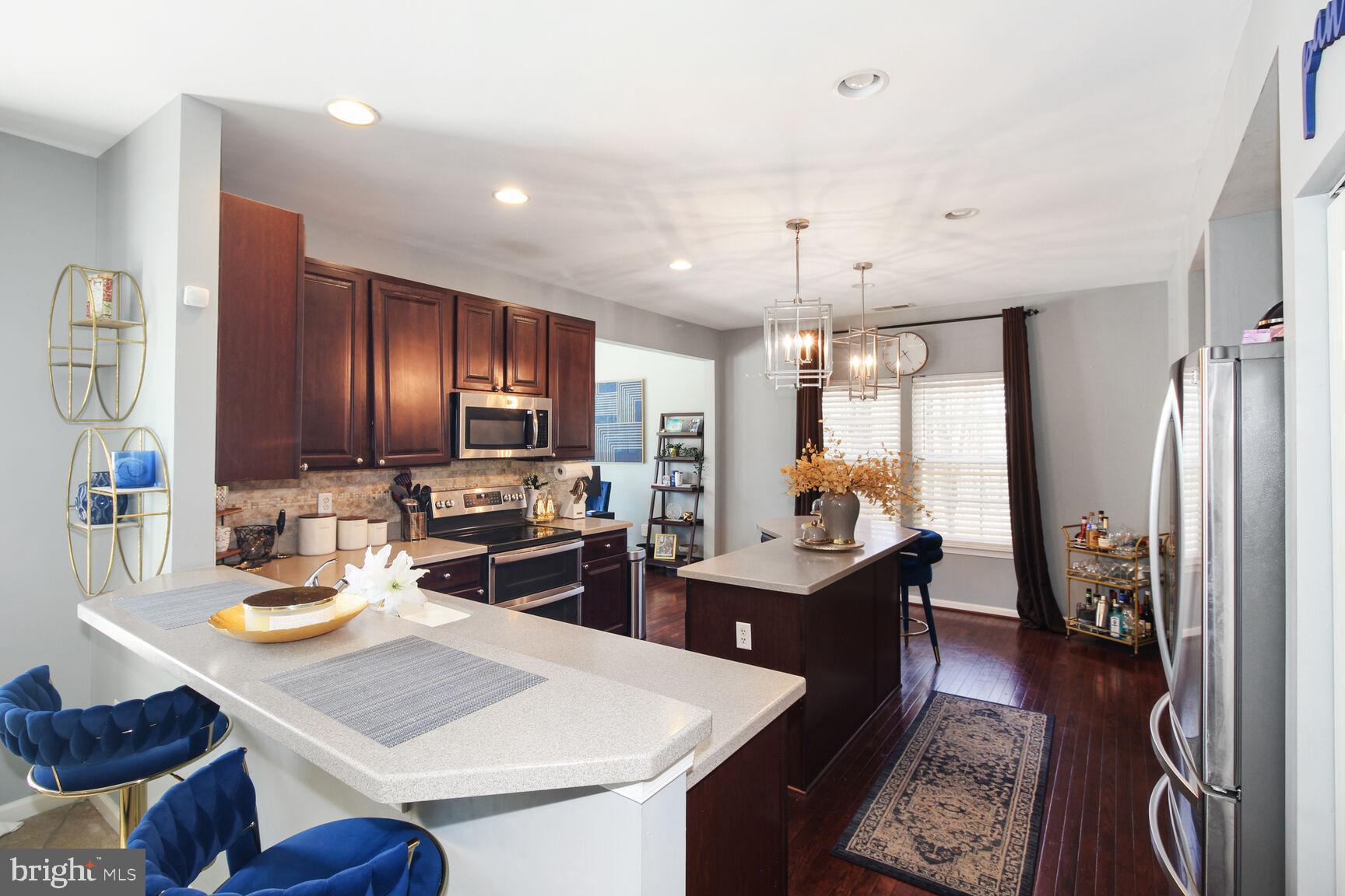 ROCK HALL - Residential