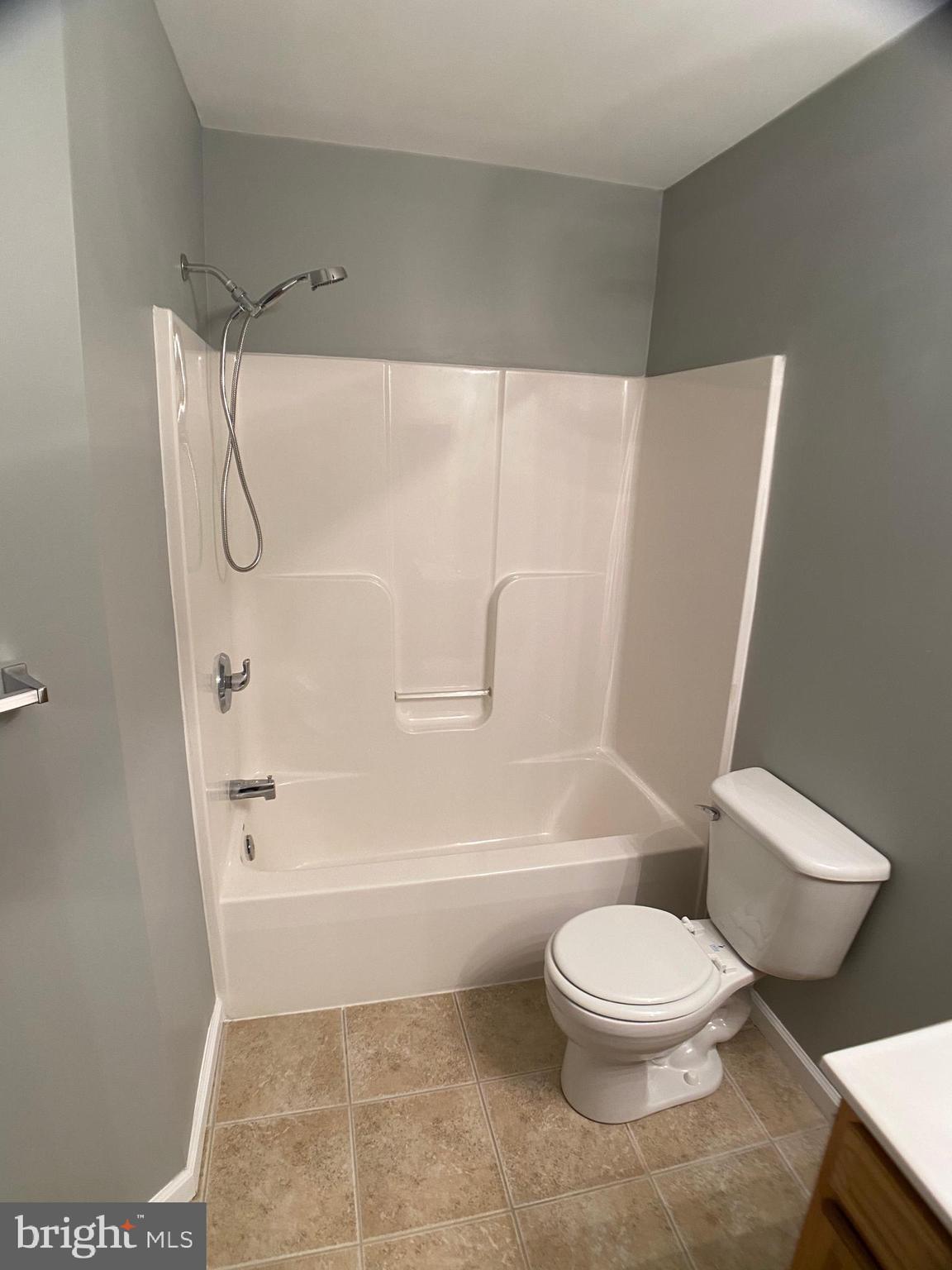 BRIAR RUN - Residential