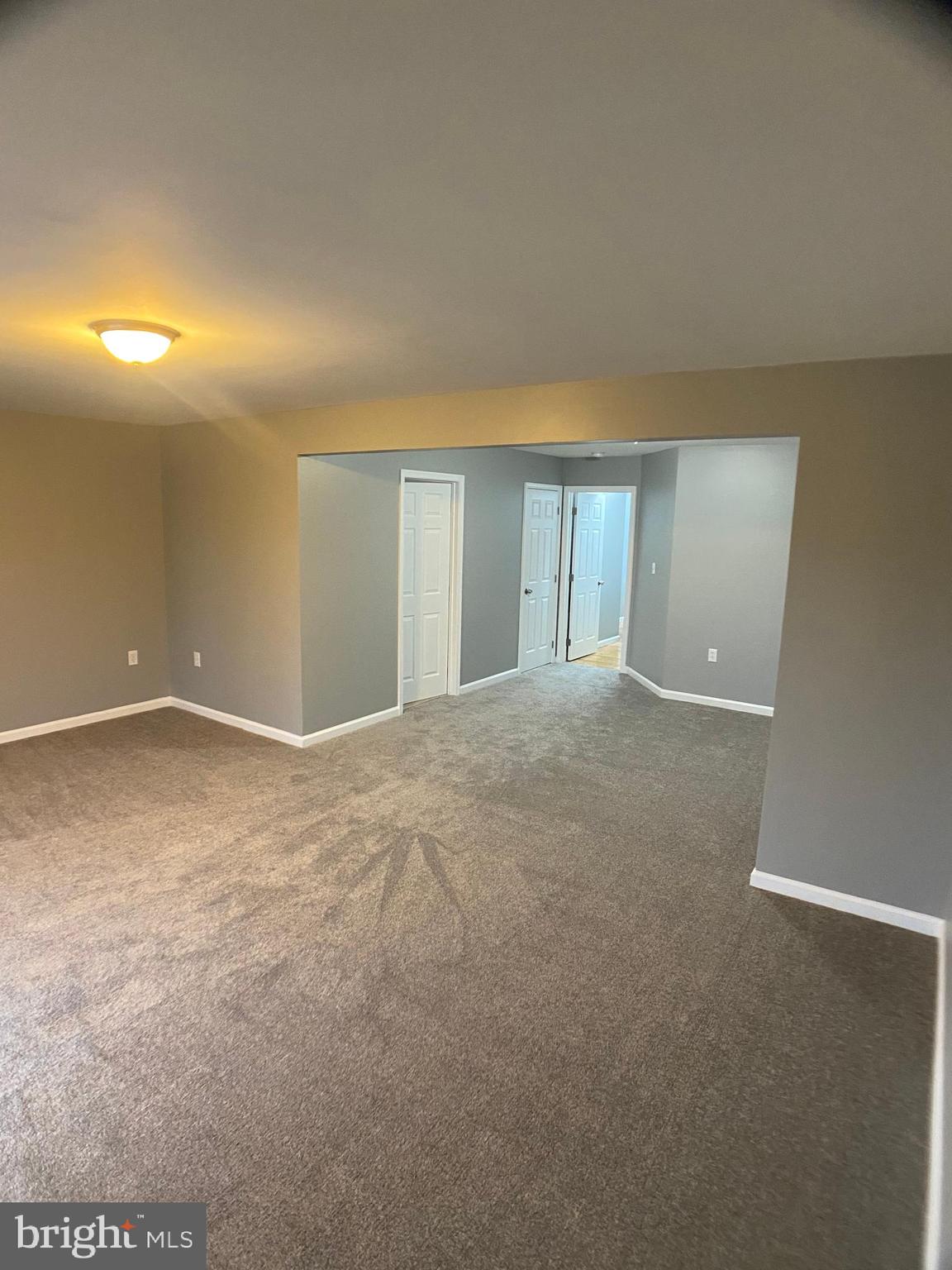 BRIAR RUN - Residential