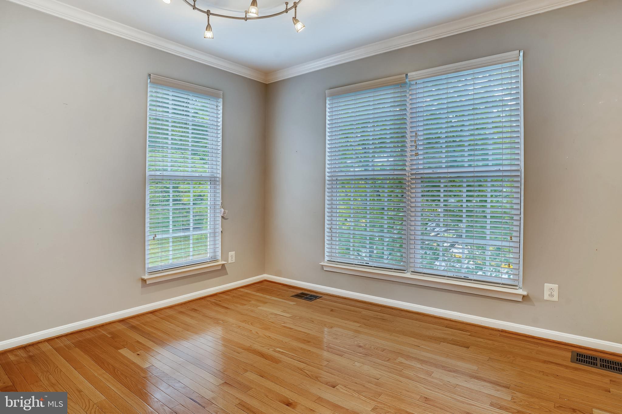 FOREST PARK - Residential