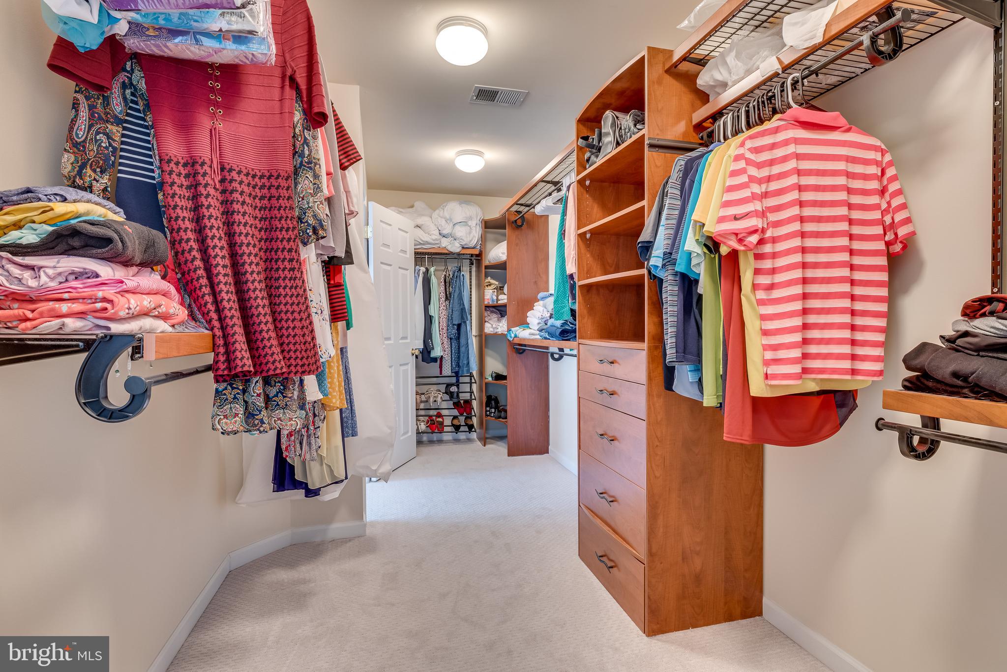 SPRUCE HILL ESTATES - Residential