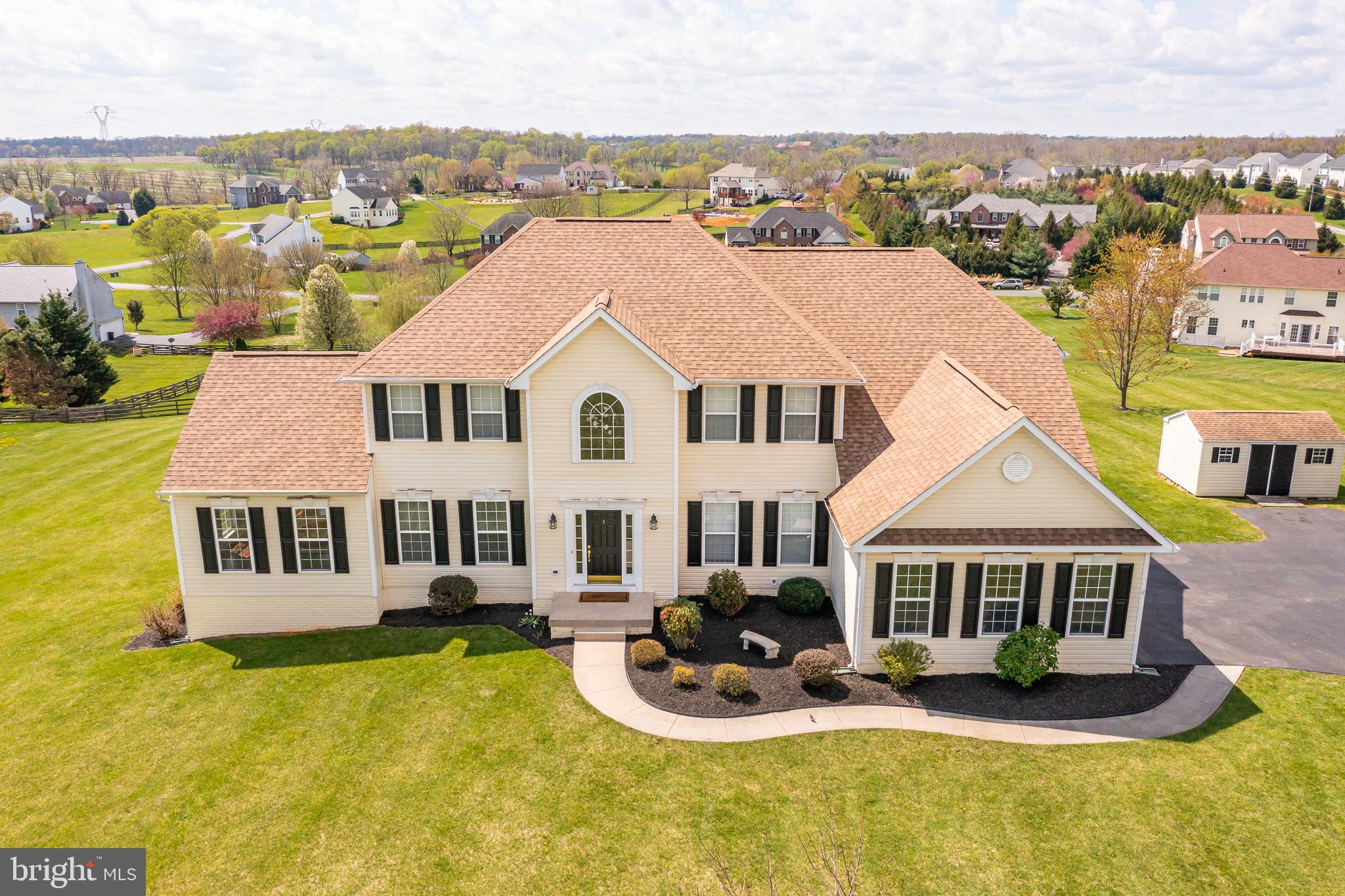 SPRUCE HILL ESTATES - Residential