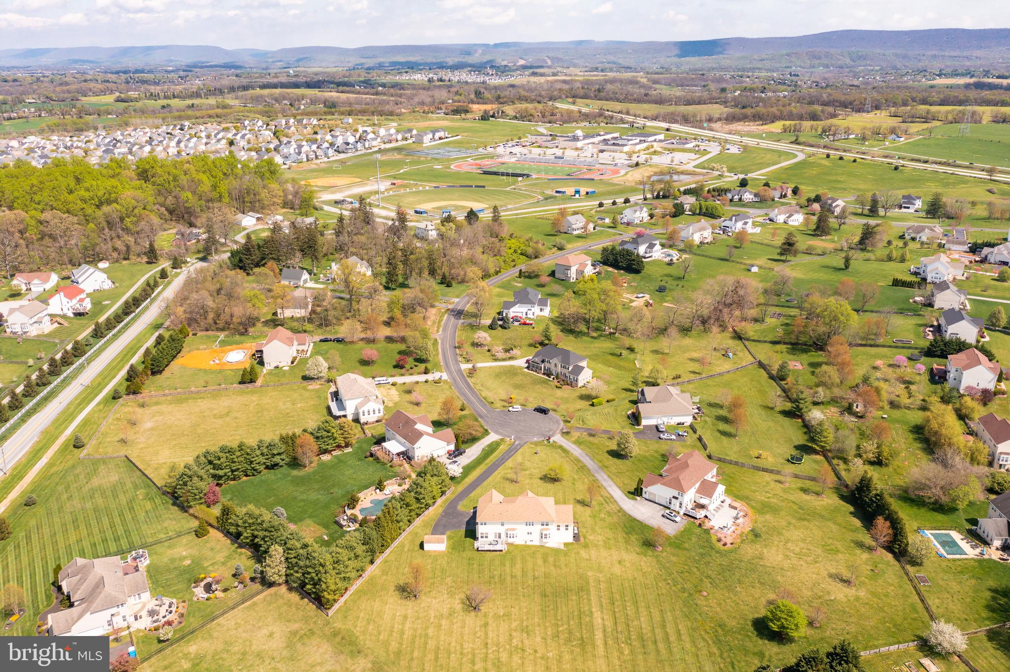 SPRUCE HILL ESTATES - Residential