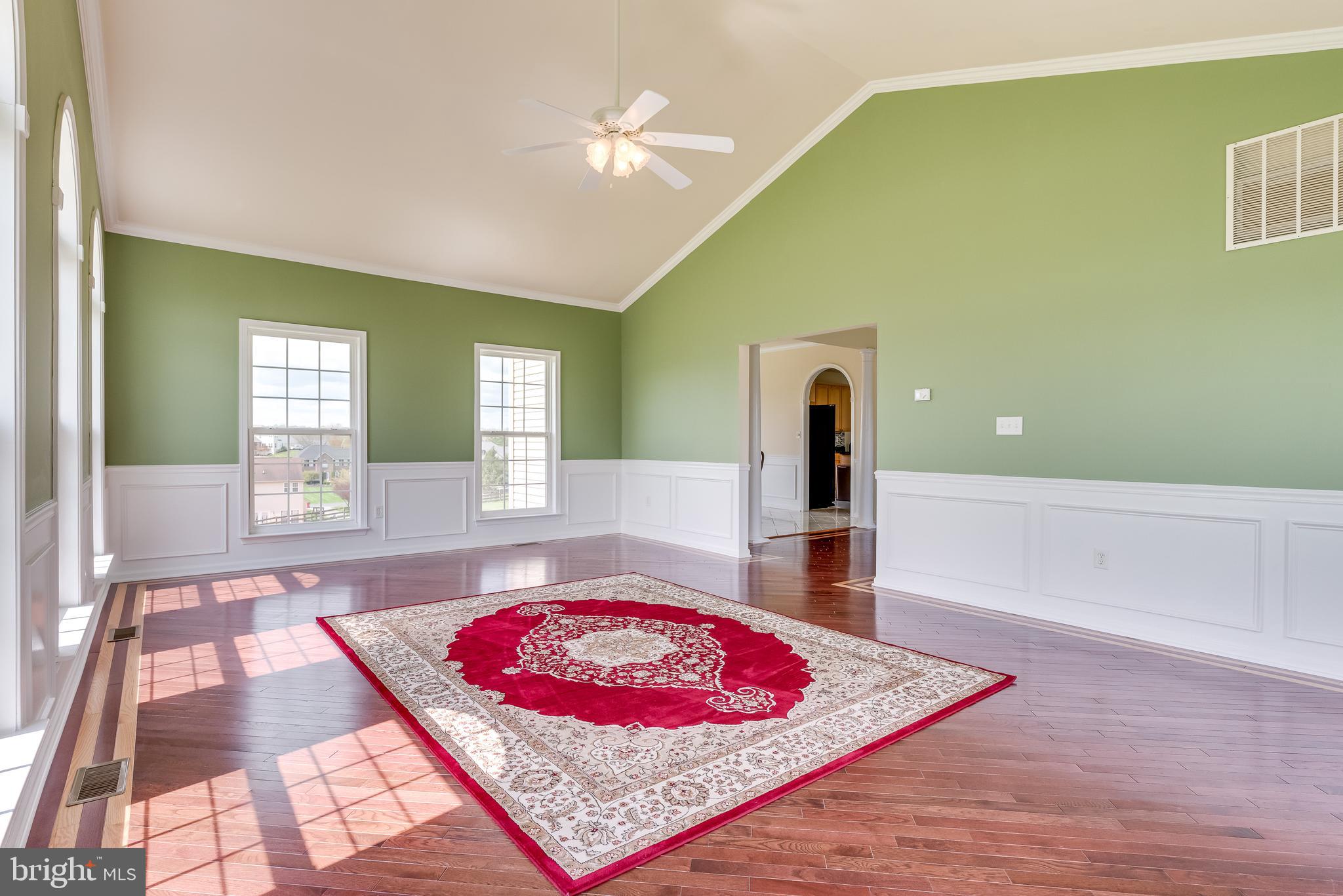 SPRUCE HILL ESTATES - Residential