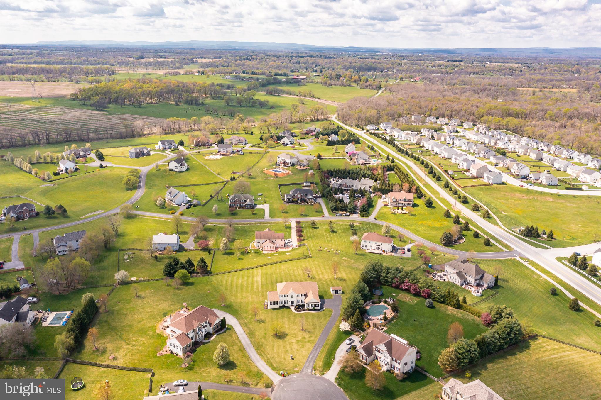 SPRUCE HILL ESTATES - Residential