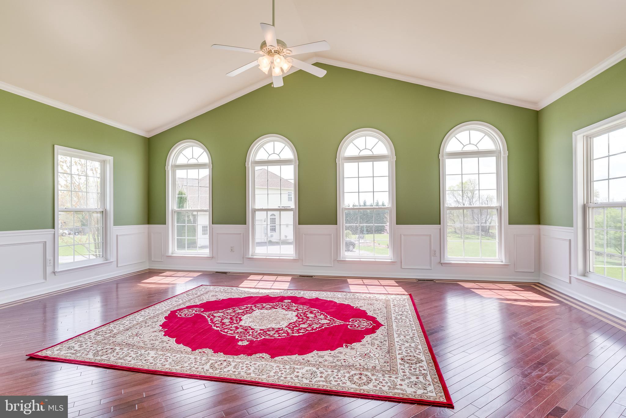 SPRUCE HILL ESTATES - Residential