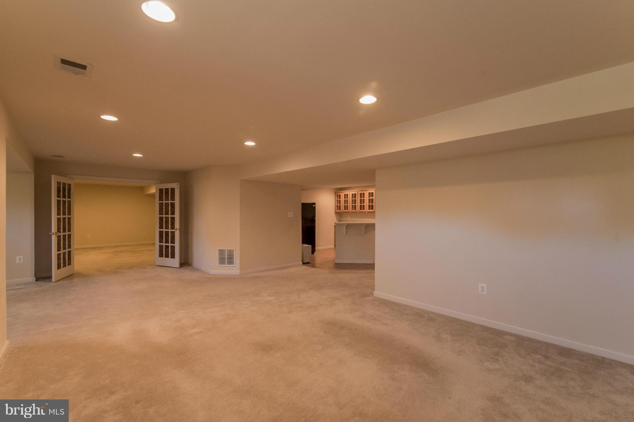 VILLAGES OF DORCHESTER - Residential