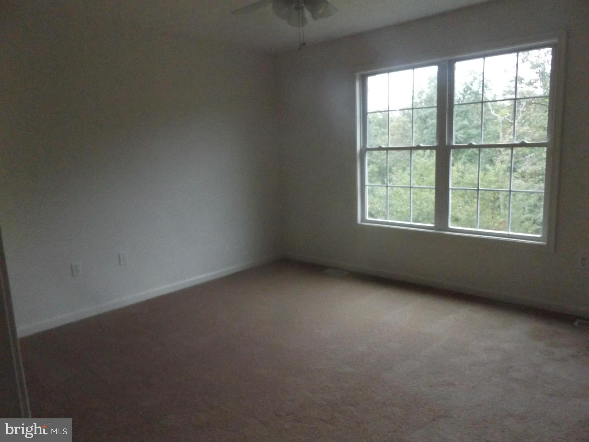 CAMERON ACRES - Residential