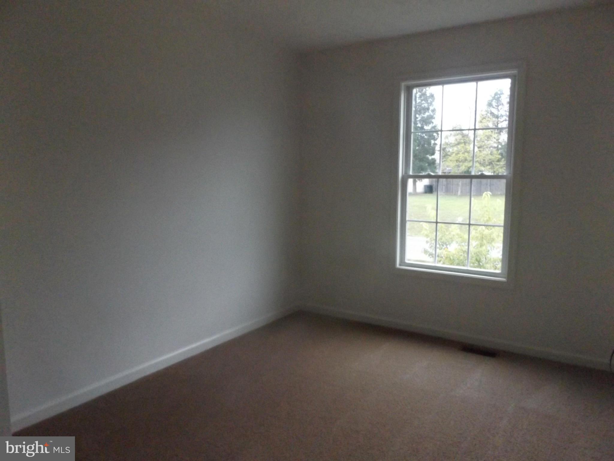 CAMERON ACRES - Residential