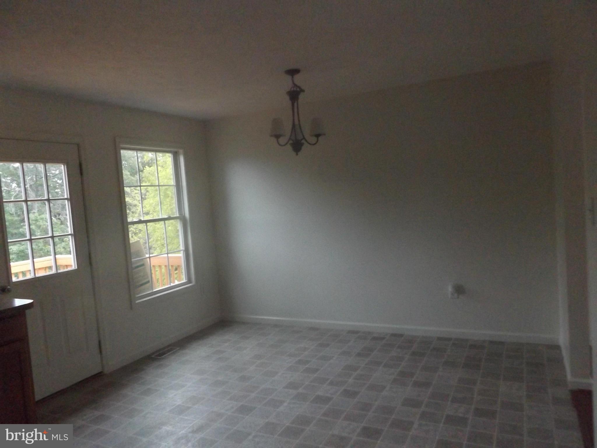 CAMERON ACRES - Residential