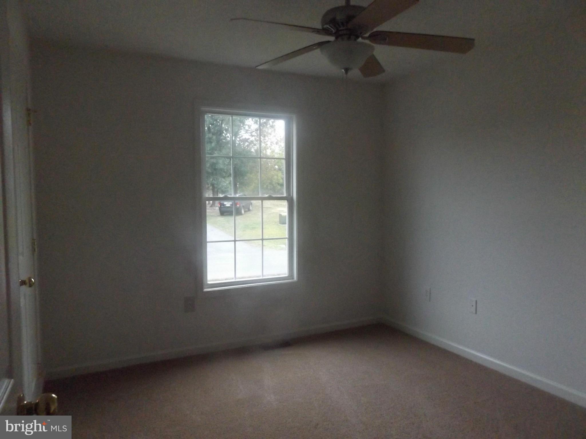 CAMERON ACRES - Residential