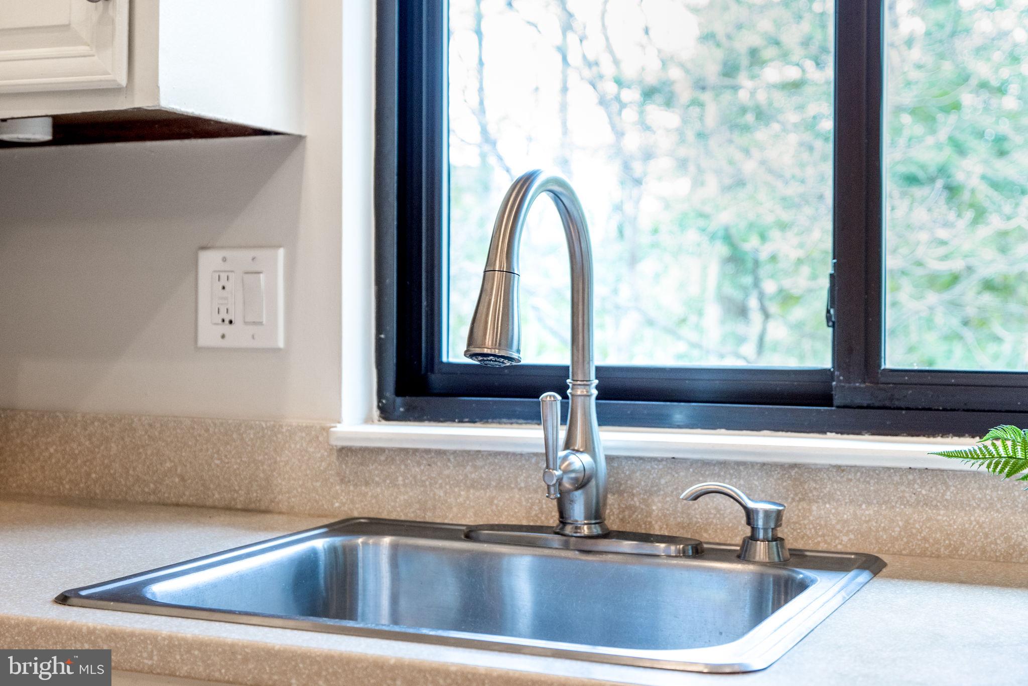 BONNIE BRAE - Residential