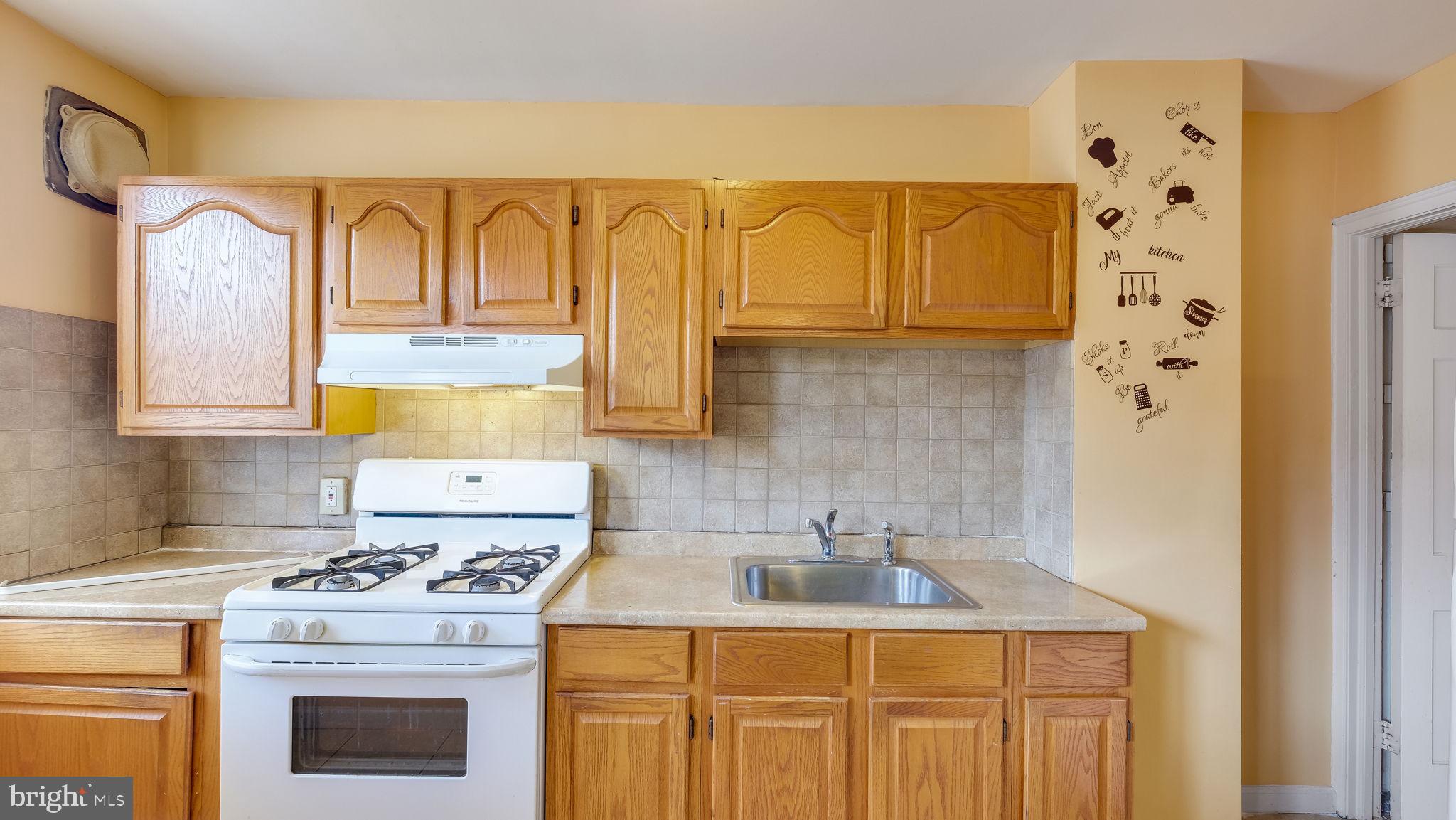 CASTOR GARDENS - Residential