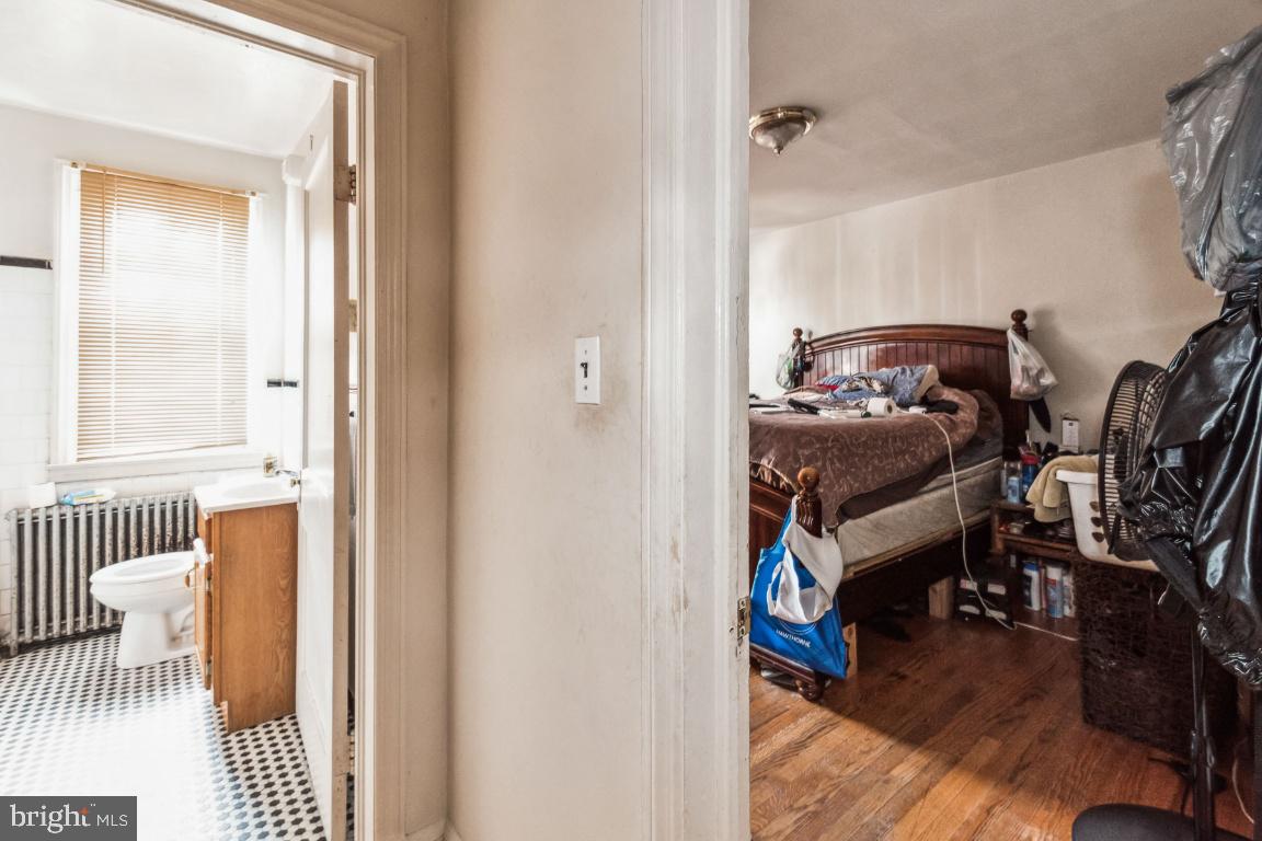 EDMONDSON VILLAGE - Residential