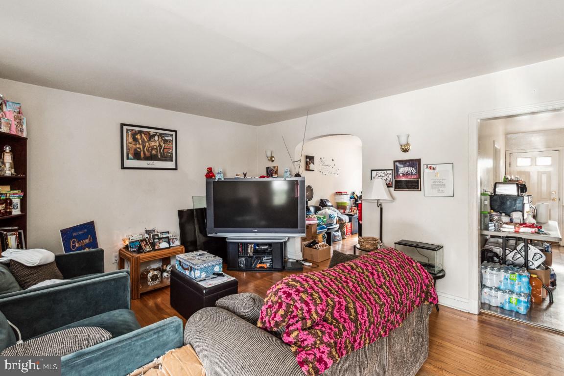 EDMONDSON VILLAGE - Residential