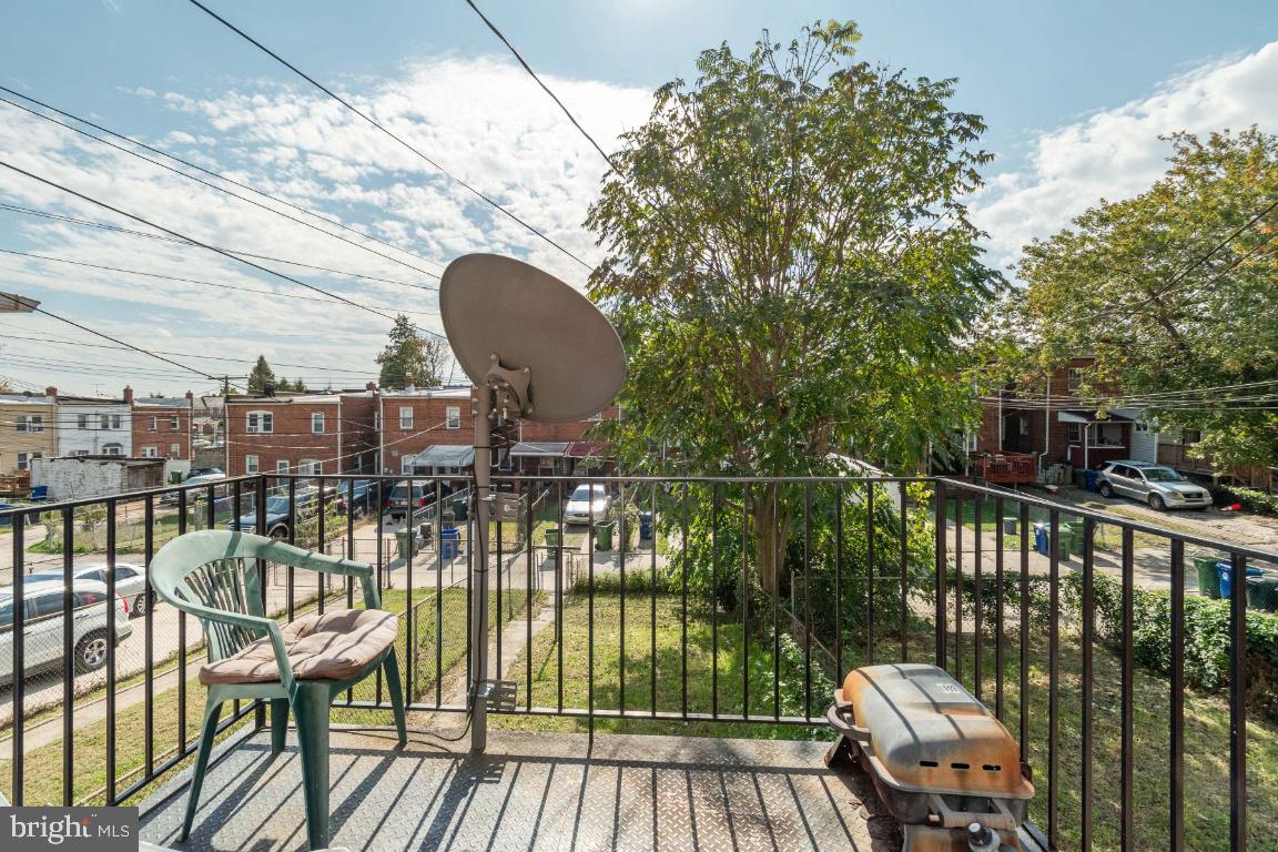 EDMONDSON VILLAGE - Residential