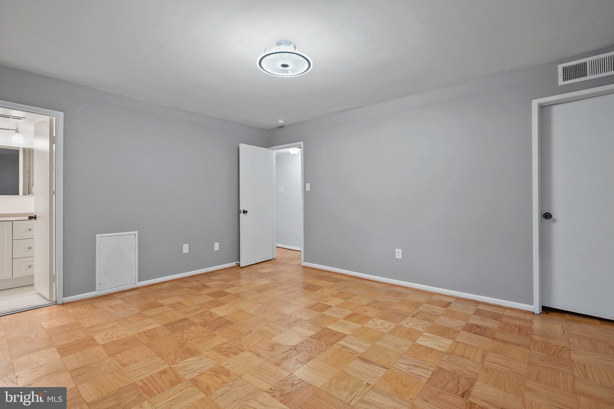 AMERICANA FINMARK - Residential