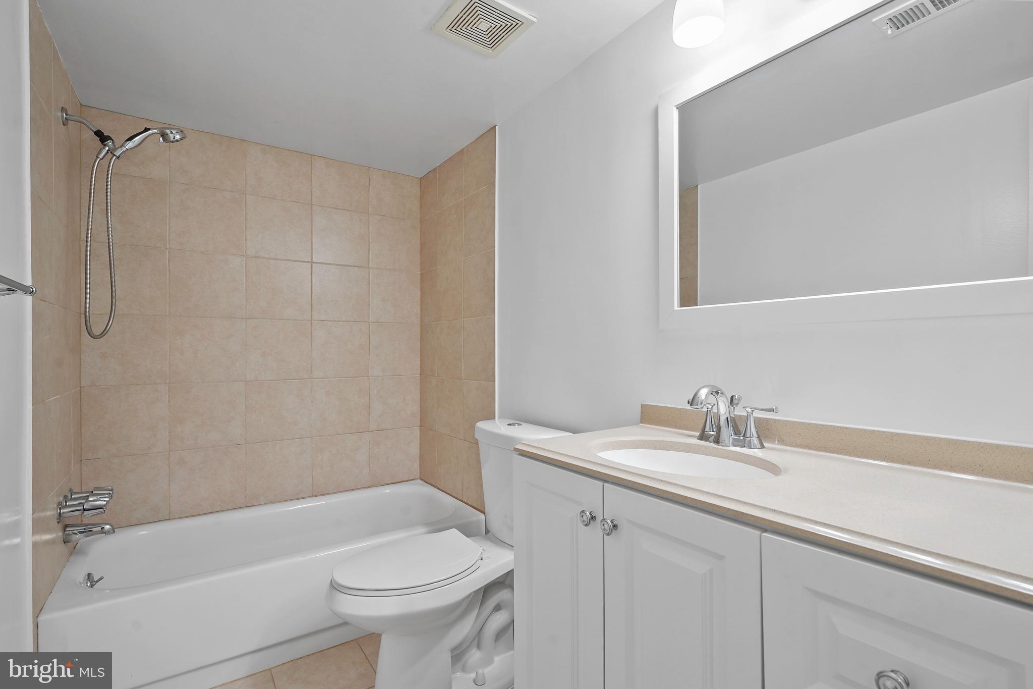 AMERICANA FINMARK - Residential