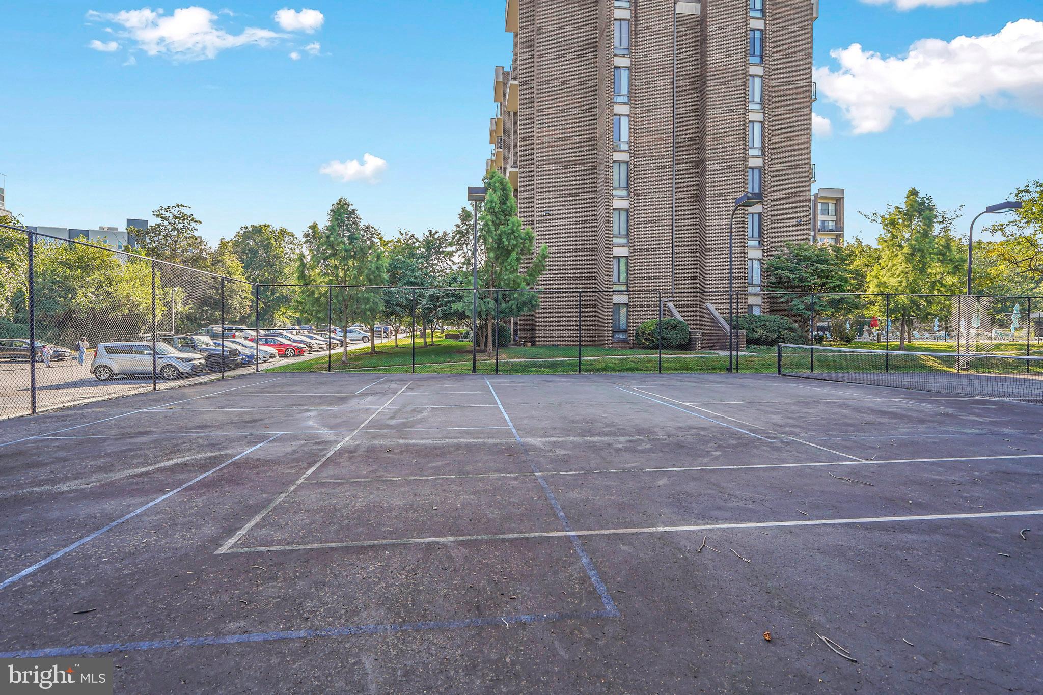 AMERICANA FINMARK - Residential