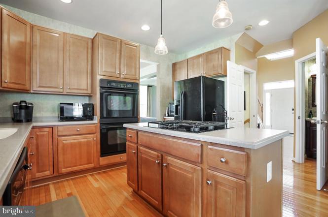 GREENFIELD AT COLLEGIATE ACRES - Residential