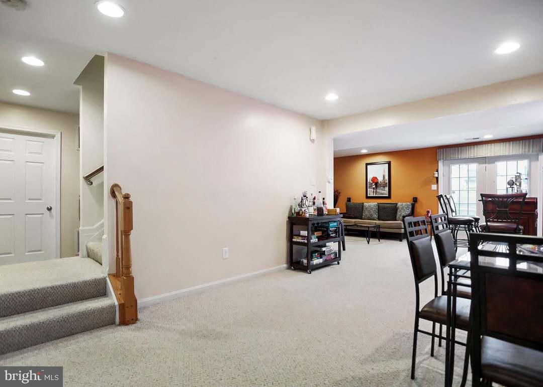 GREENFIELD AT COLLEGIATE ACRES - Residential