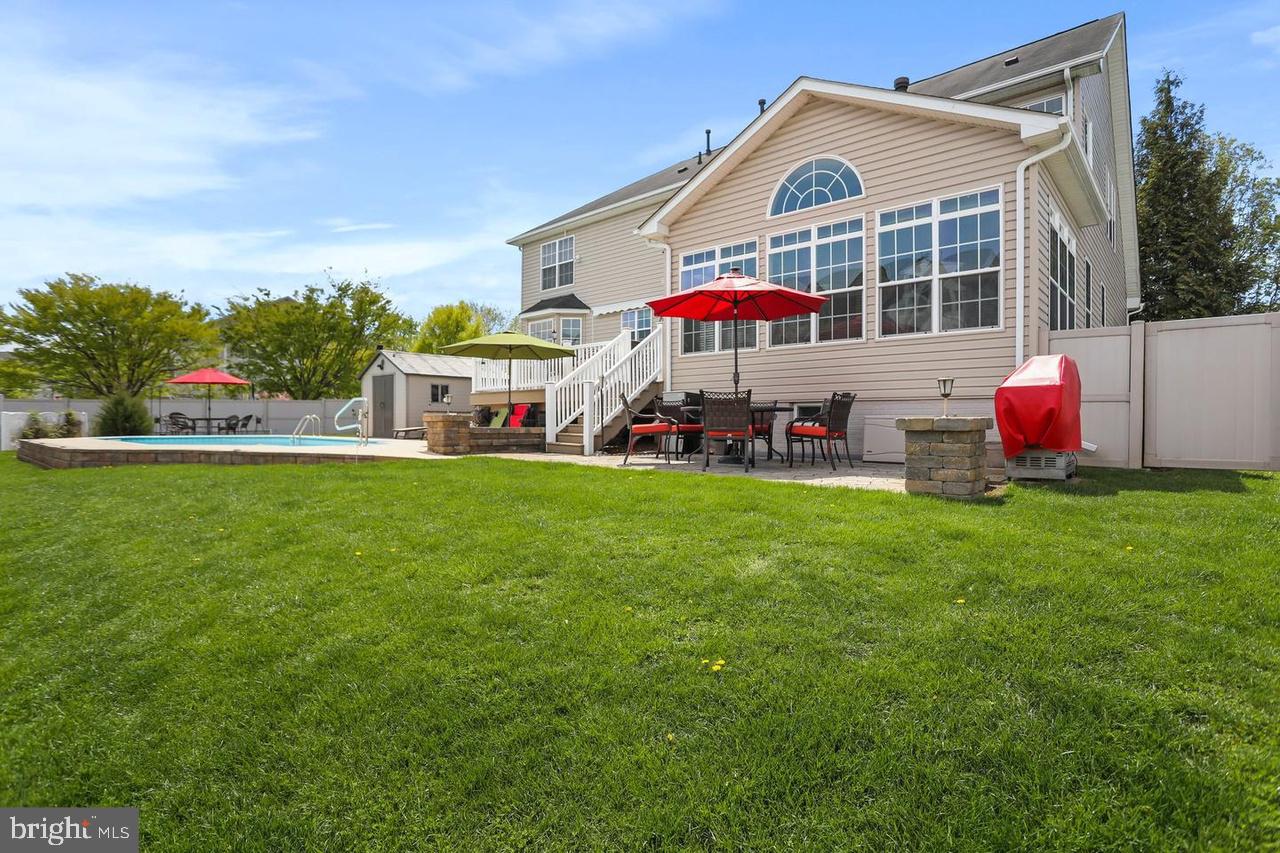 GREENFIELD AT COLLEGIATE ACRES - Residential