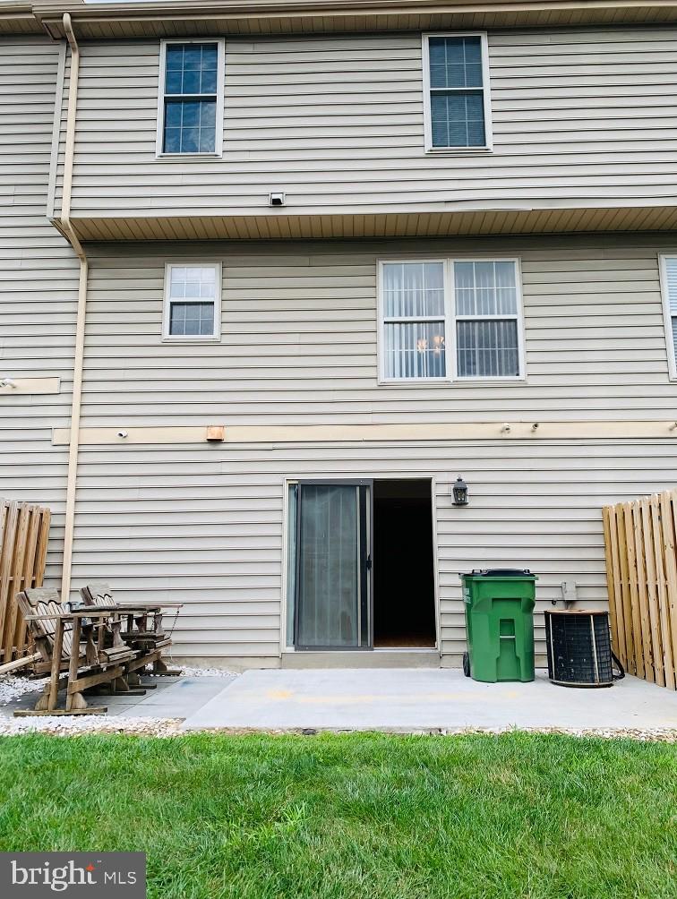 MANCHESTER TWP - Residential Lease