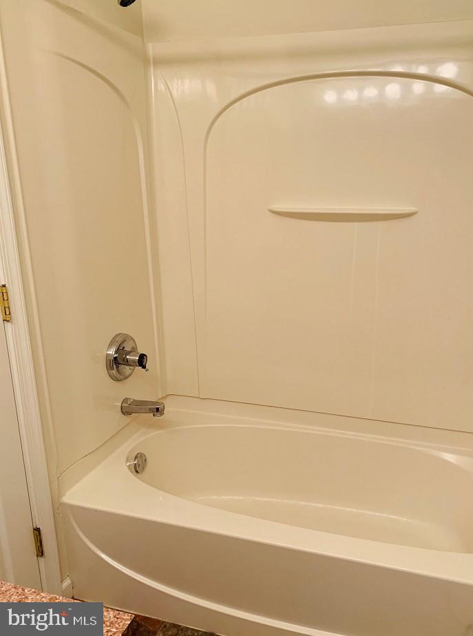 MANCHESTER TWP - Residential Lease