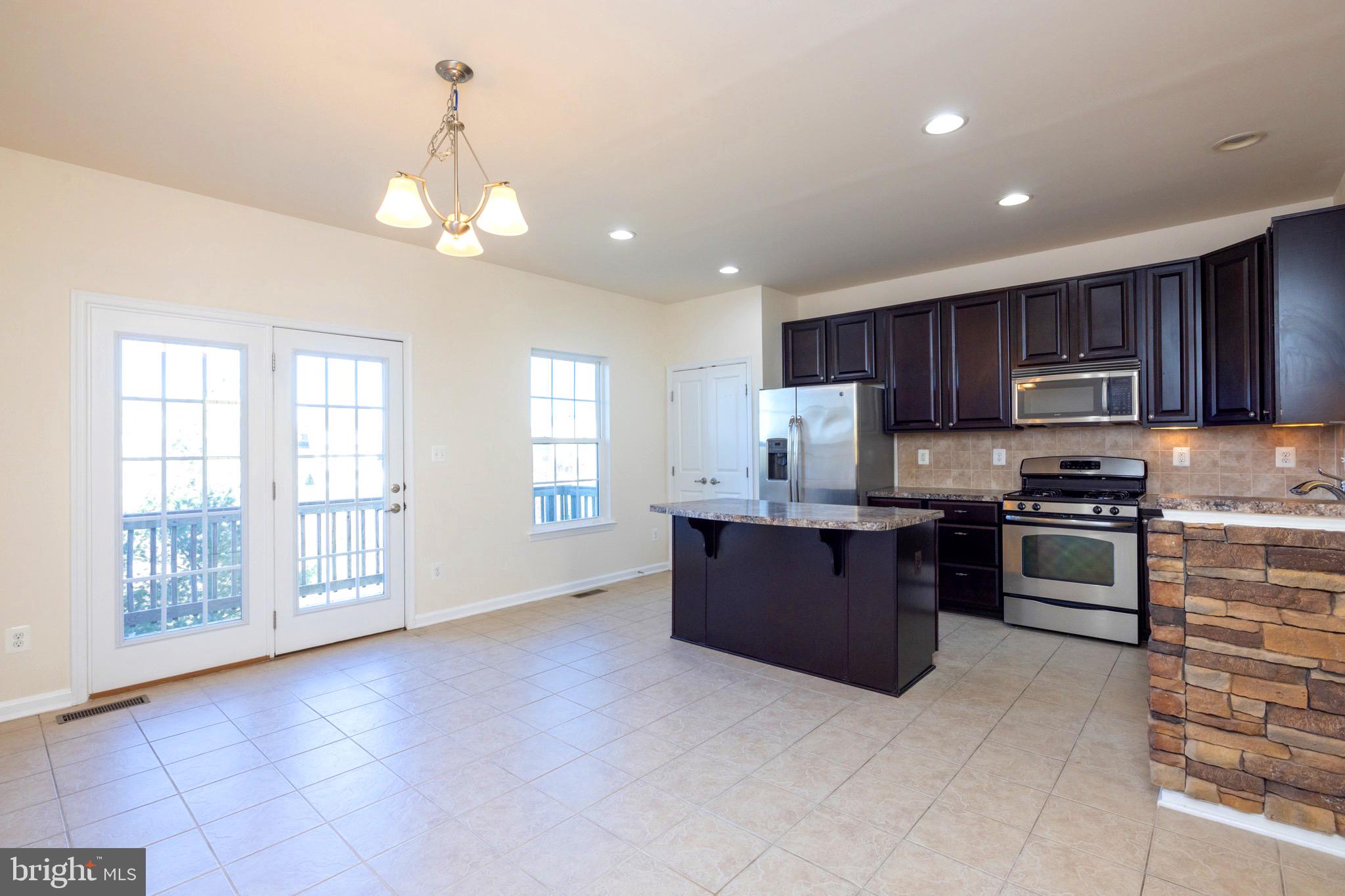 SNOWDEN BRIDGE - Residential Lease