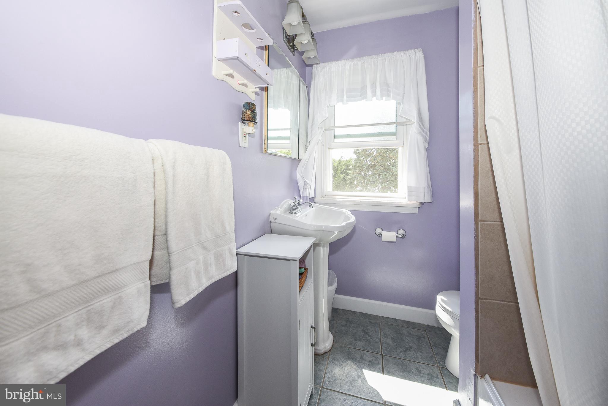 FOX CHASE - Residential