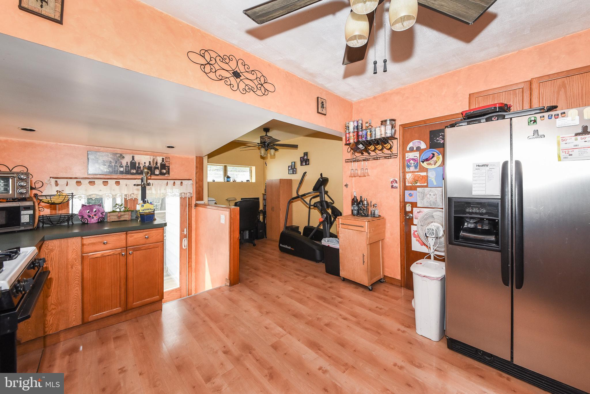 FOX CHASE - Residential