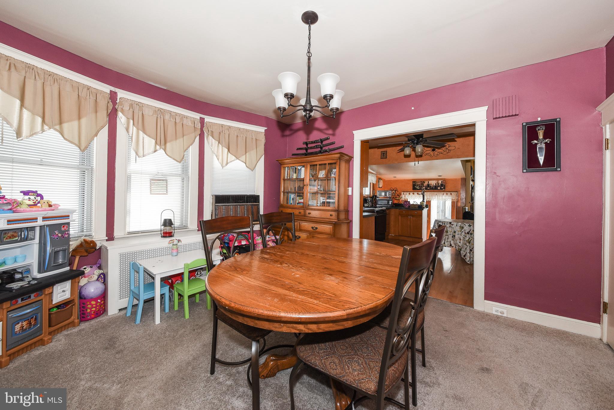 FOX CHASE - Residential