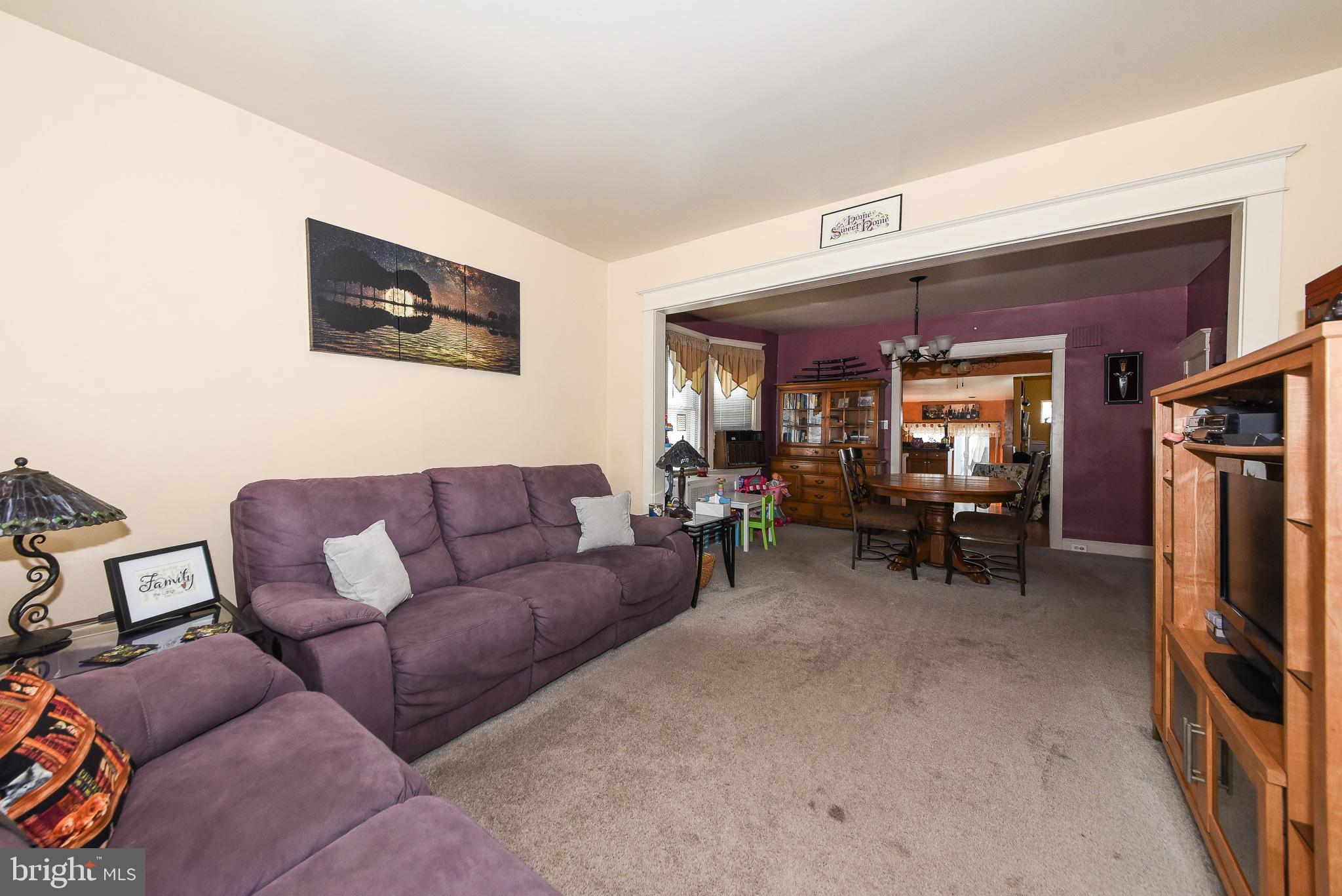 FOX CHASE - Residential