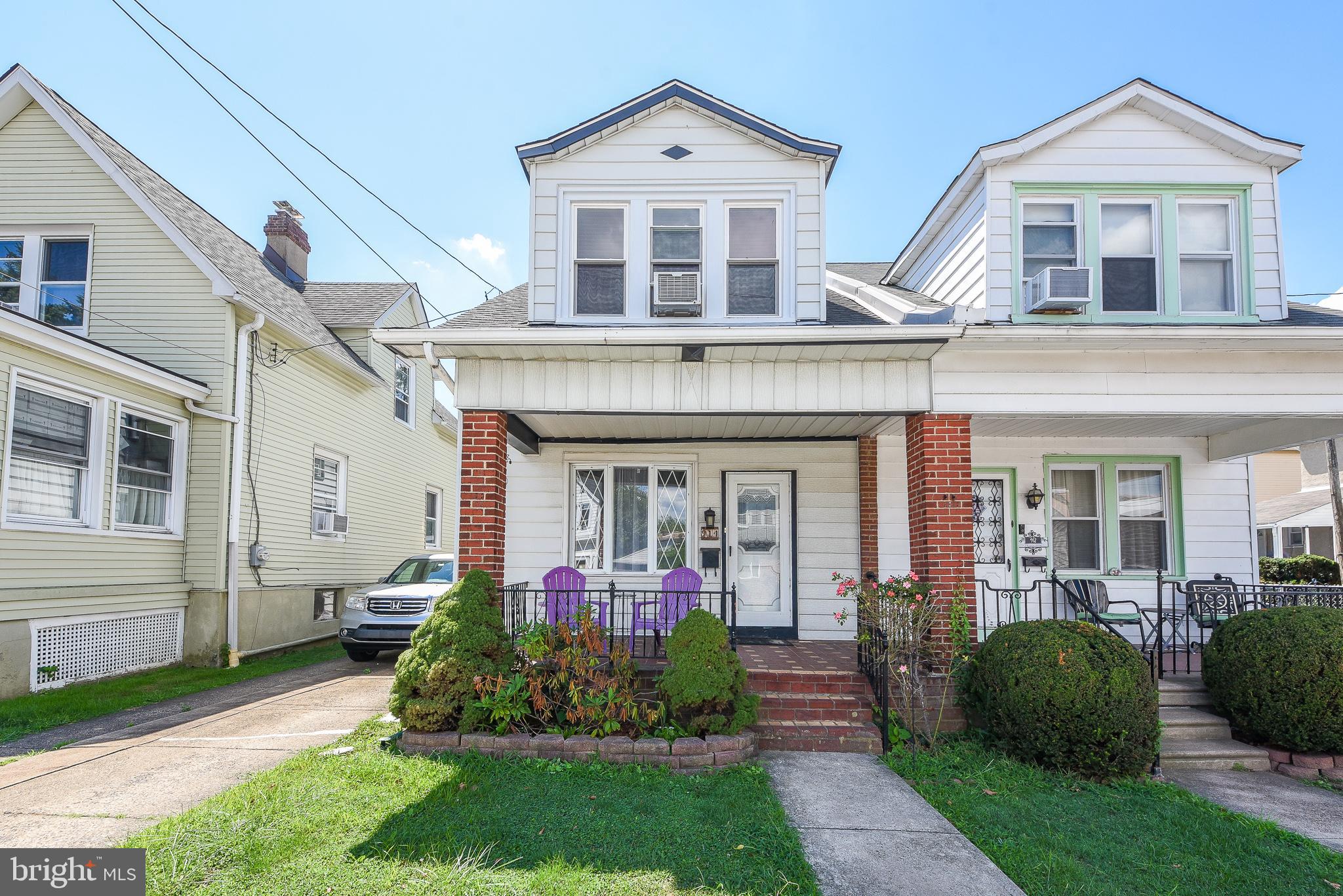 FOX CHASE - Residential