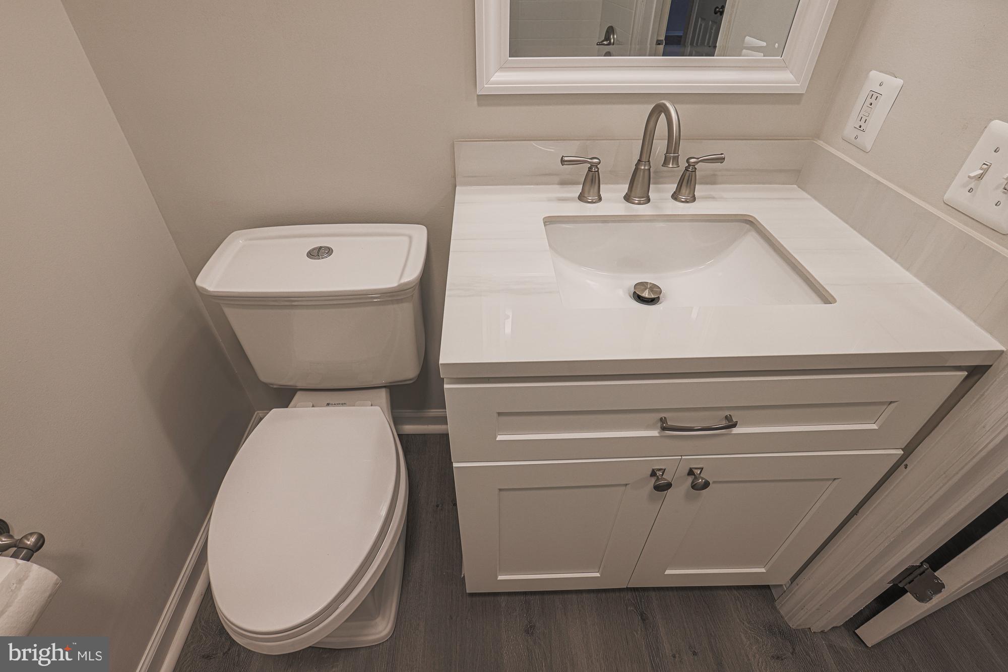 BRENTWOOD MANOR - Residential