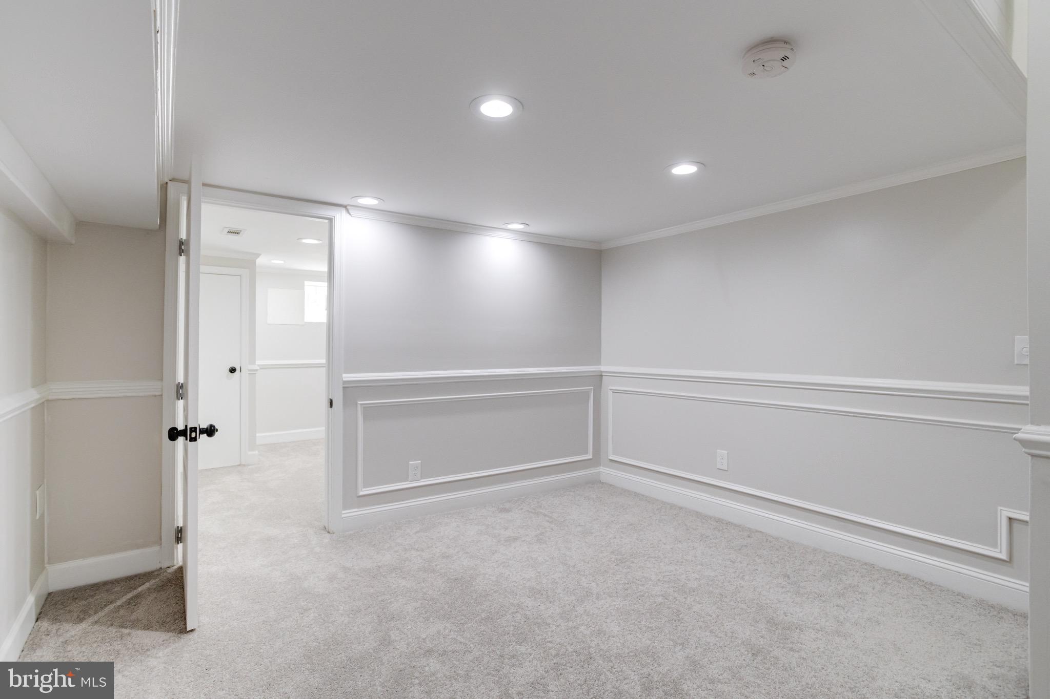 BALTIMORE HIGHLANDS - Residential