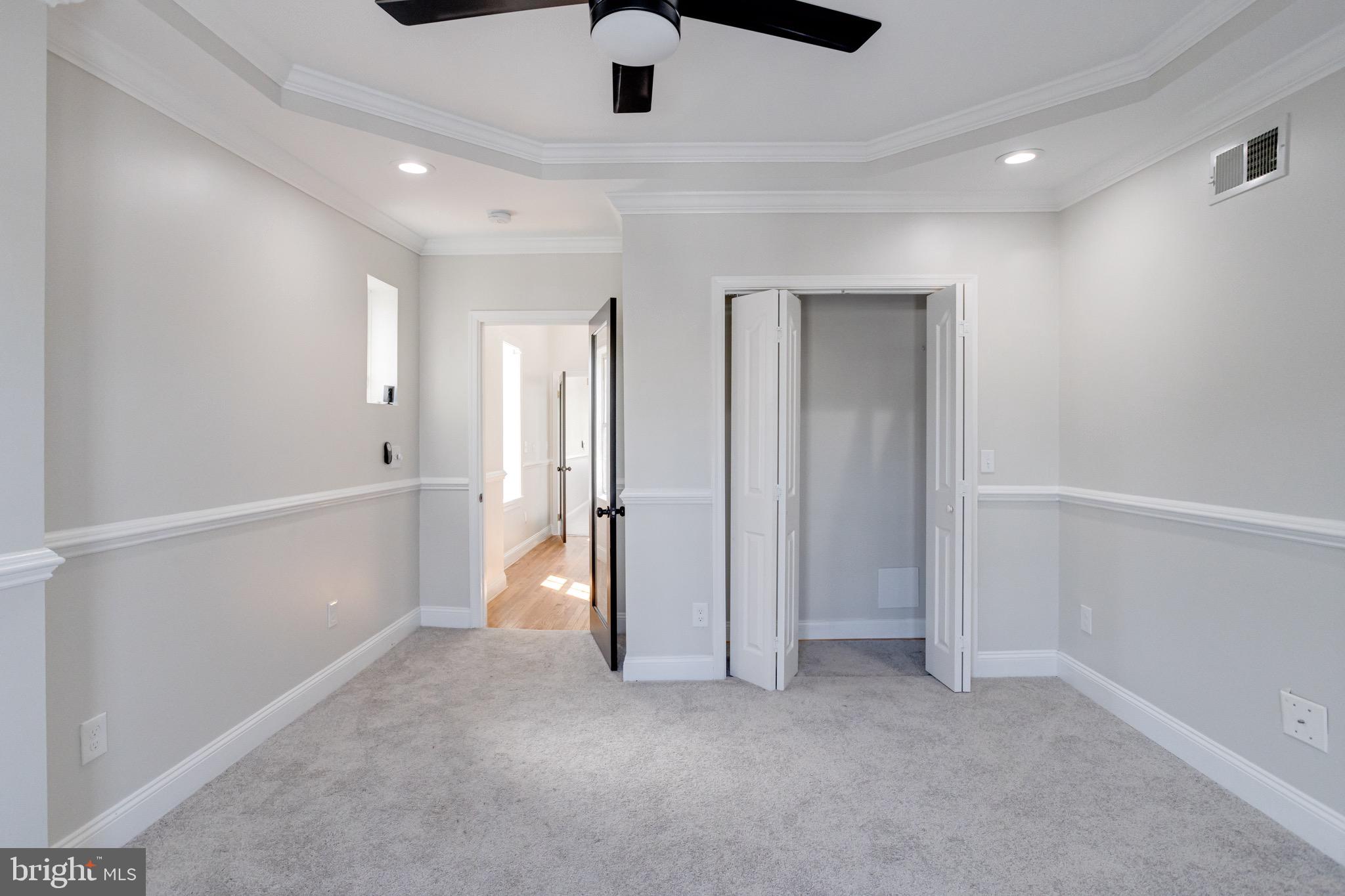 BALTIMORE HIGHLANDS - Residential