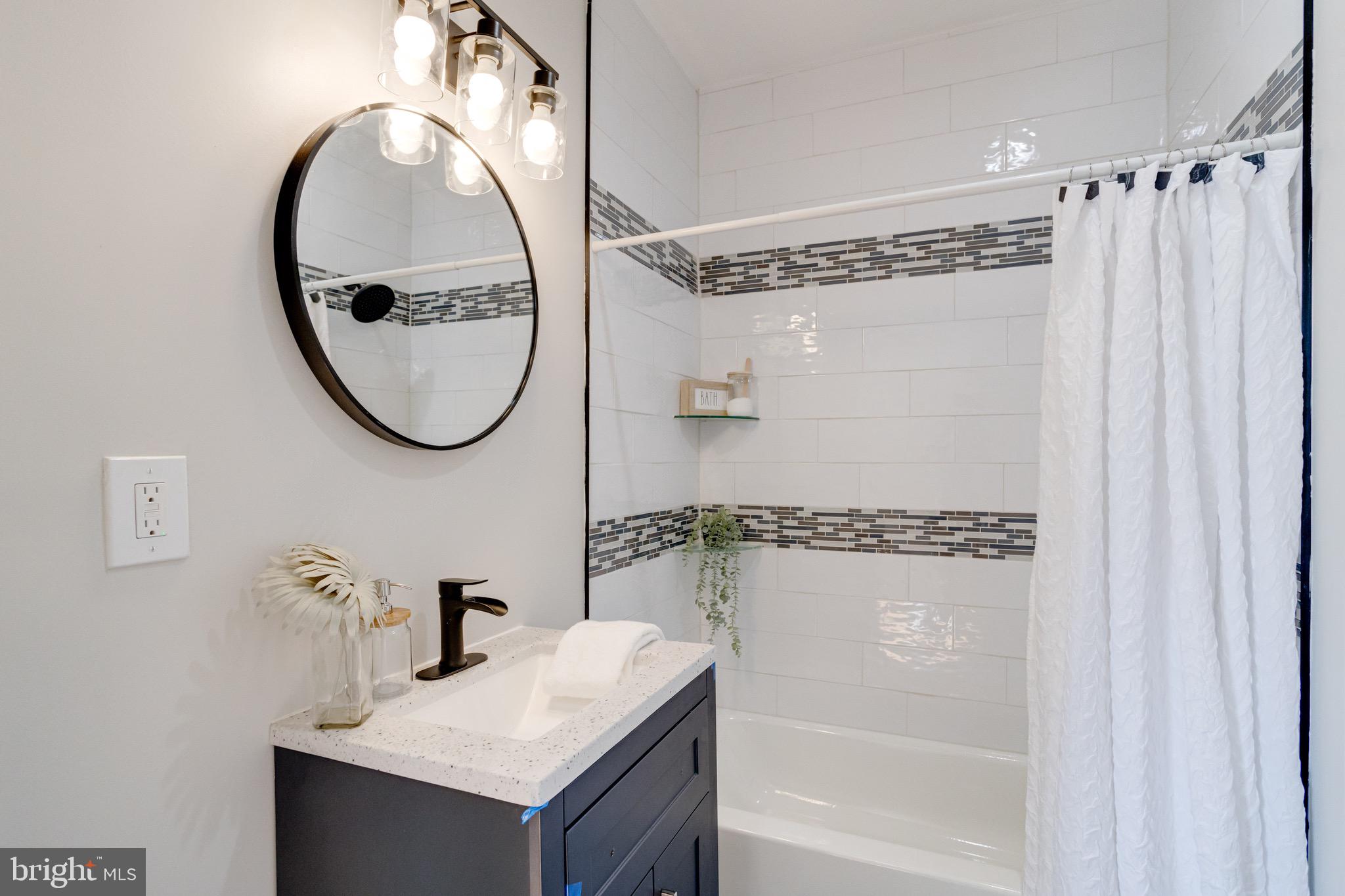 BALTIMORE HIGHLANDS - Residential