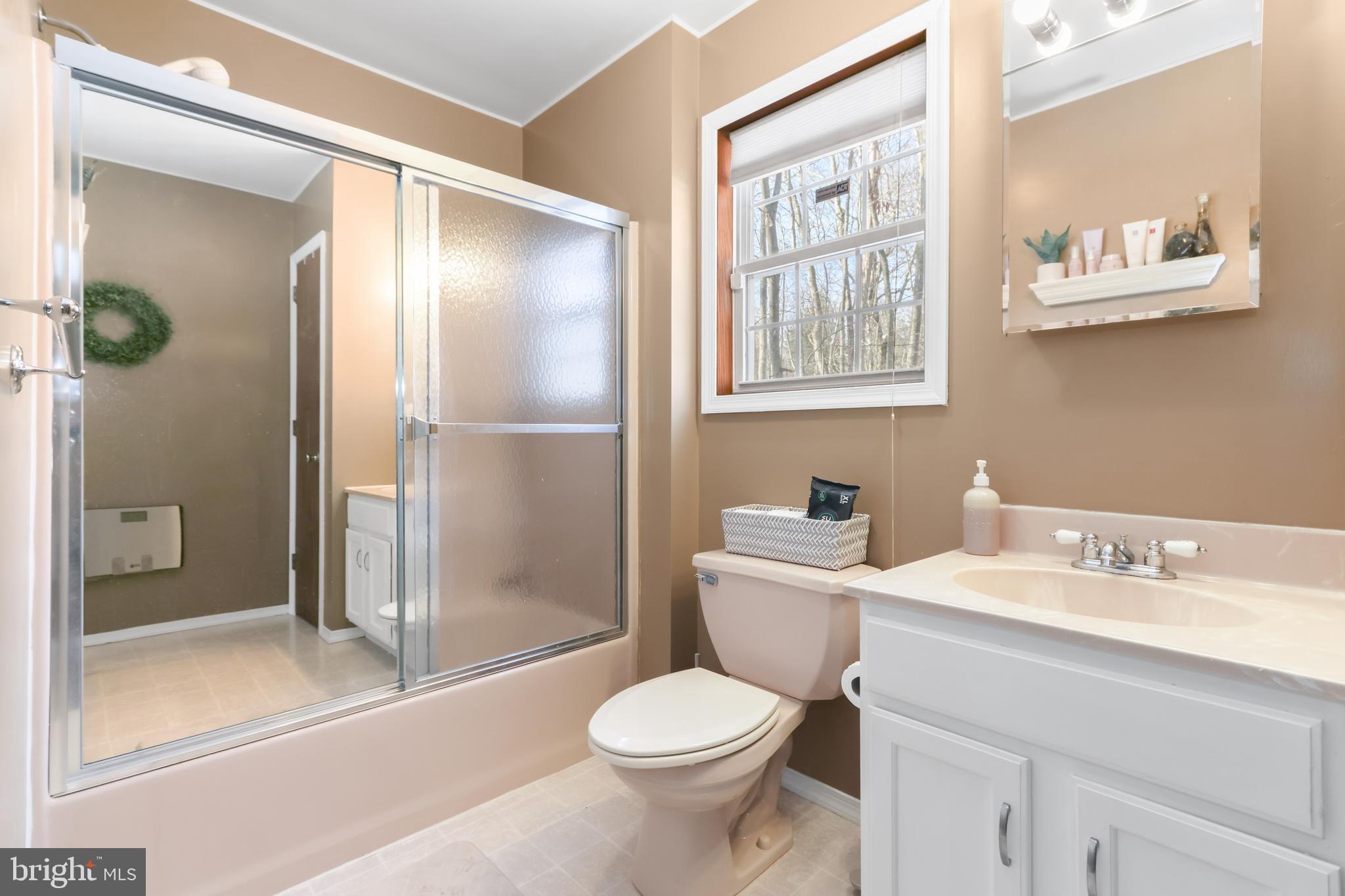 POCONO COUNTRY PLACE - Residential