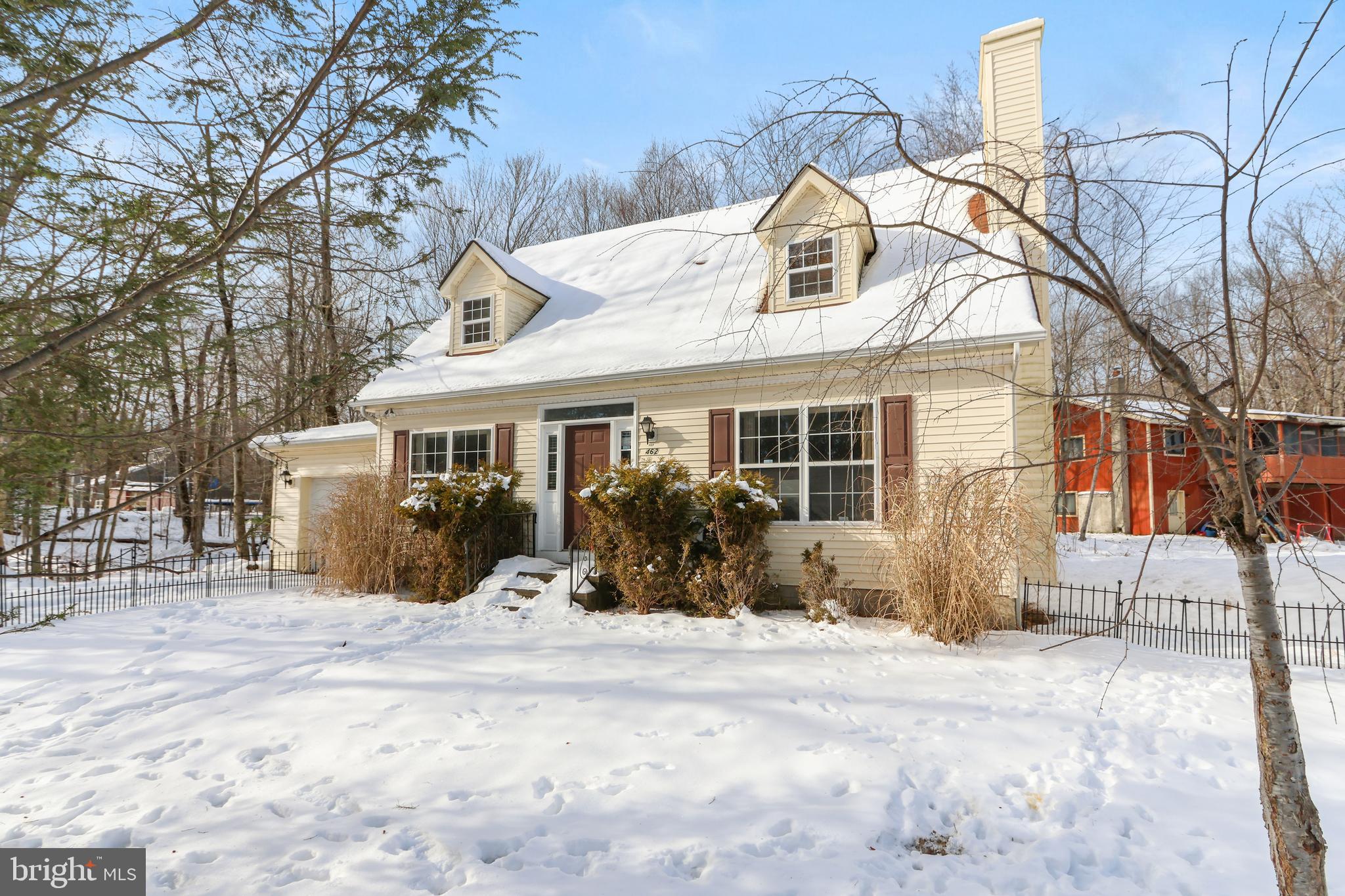 POCONO COUNTRY PLACE - Residential