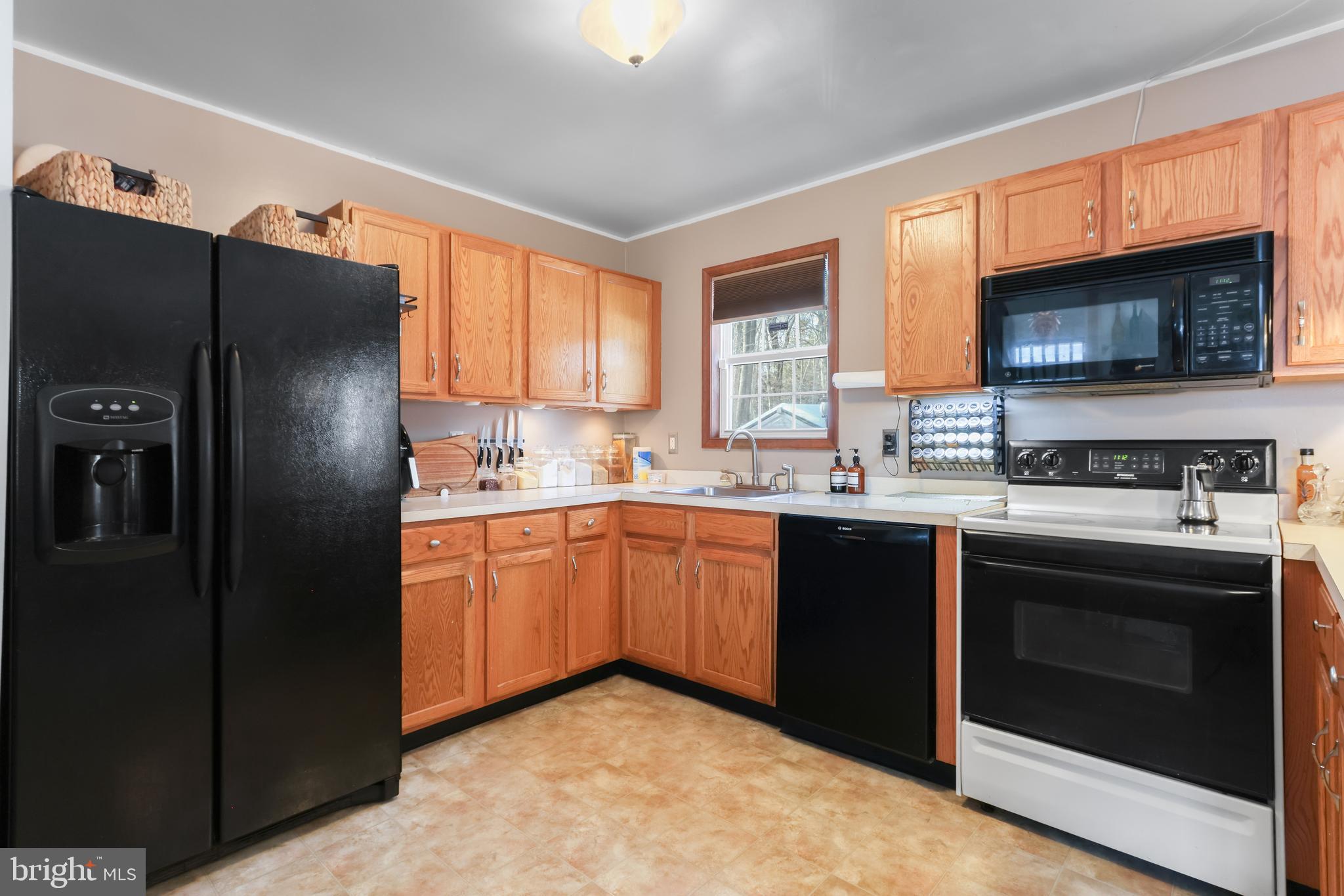 POCONO COUNTRY PLACE - Residential