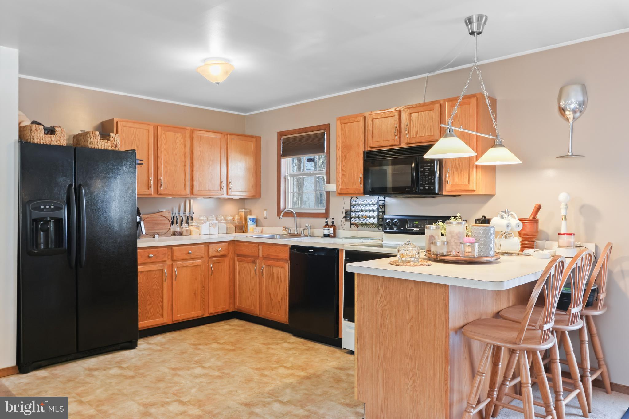 POCONO COUNTRY PLACE - Residential