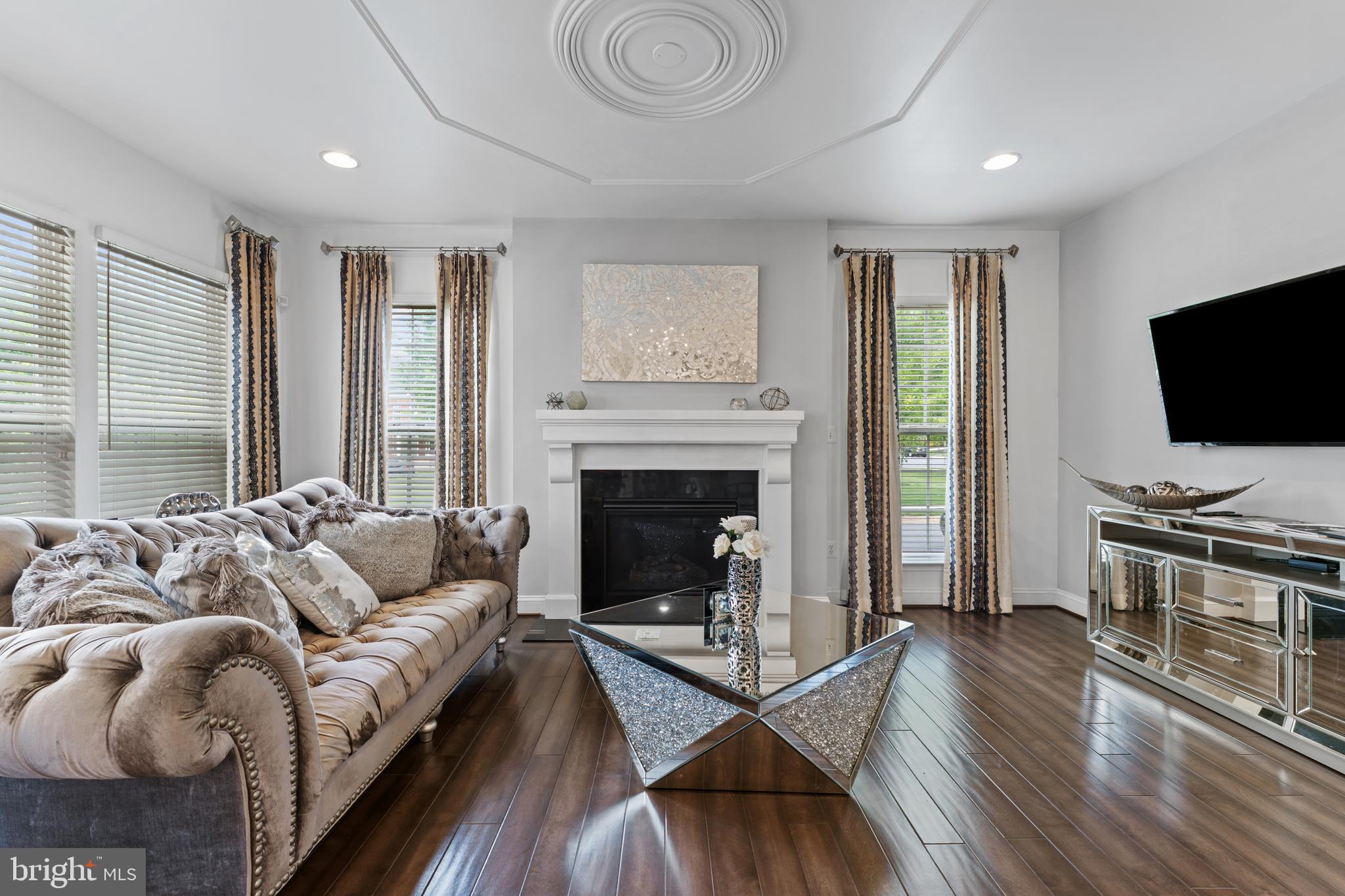 BRICK YARD STATION - Residential